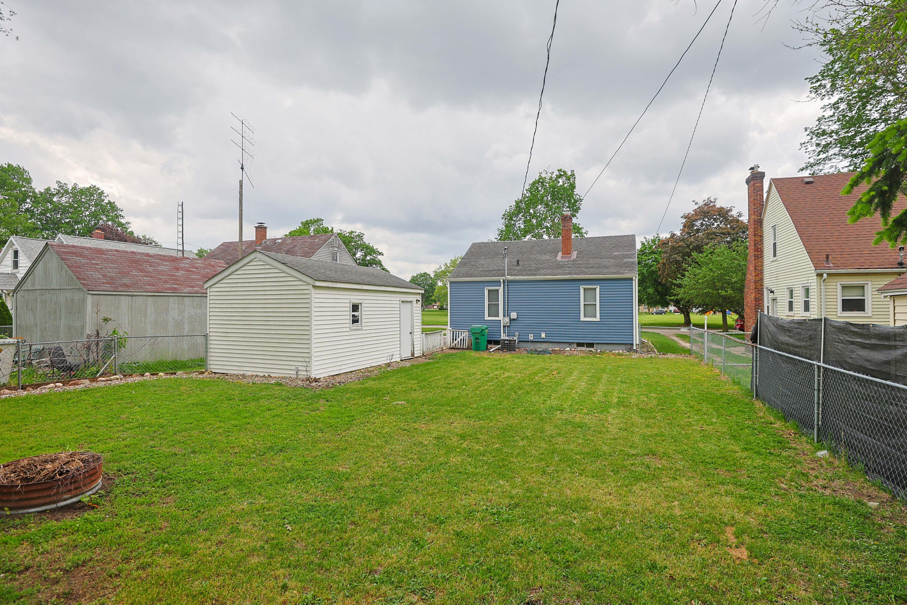 1643 Ferry Street Niles MI 49120