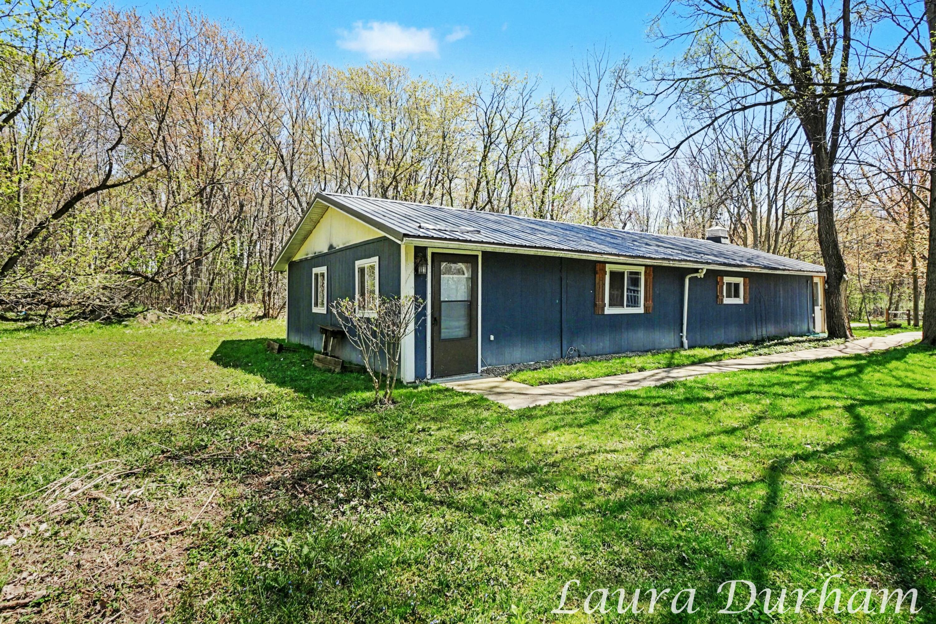 6935 116th Avenue Fennville MI 49408