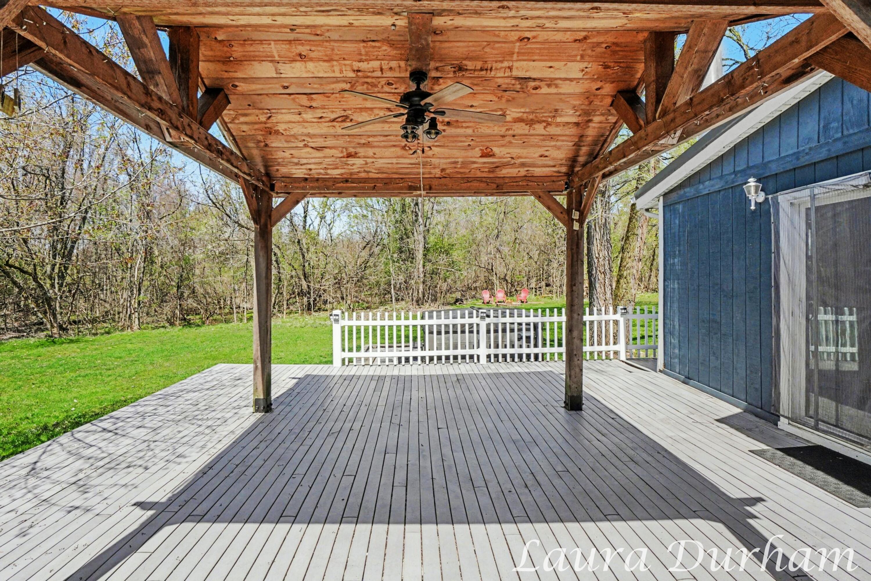 6935 116th Avenue Fennville MI 49408