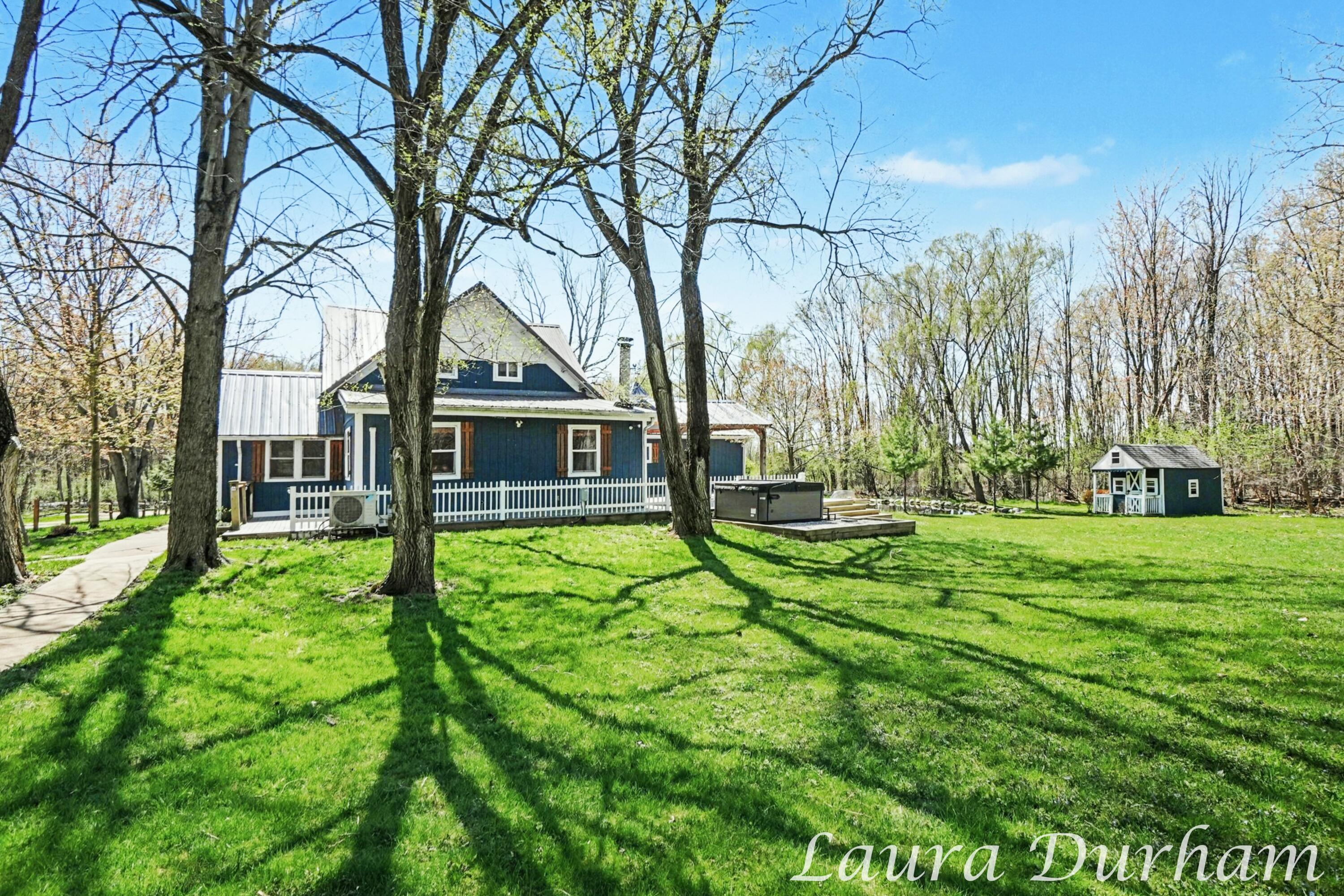 6935 116th Avenue Fennville MI 49408