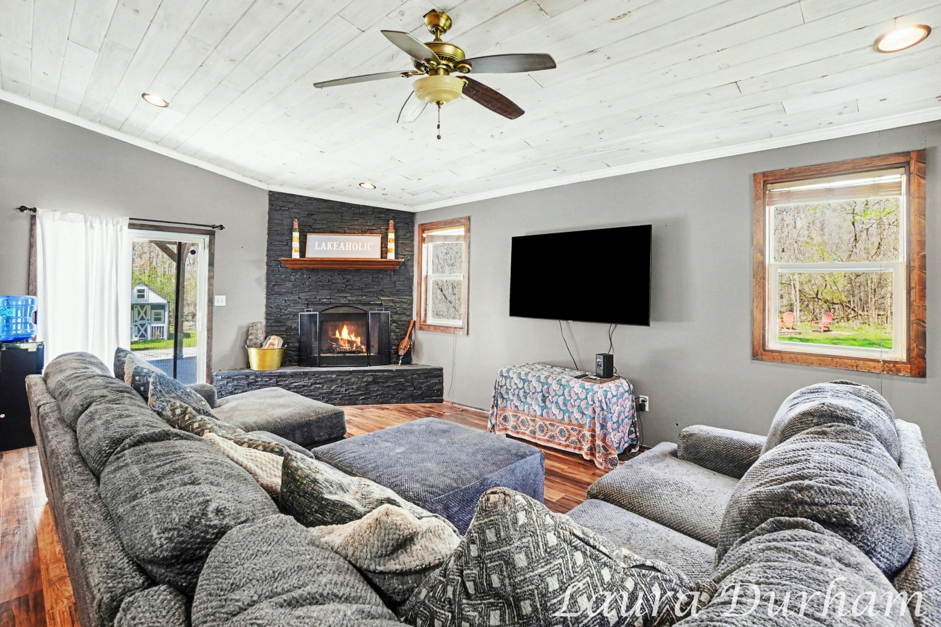 6935 116th Avenue Fennville MI 49408