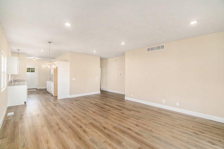 2489 Gray Wolf Way Muskegon MI 49444