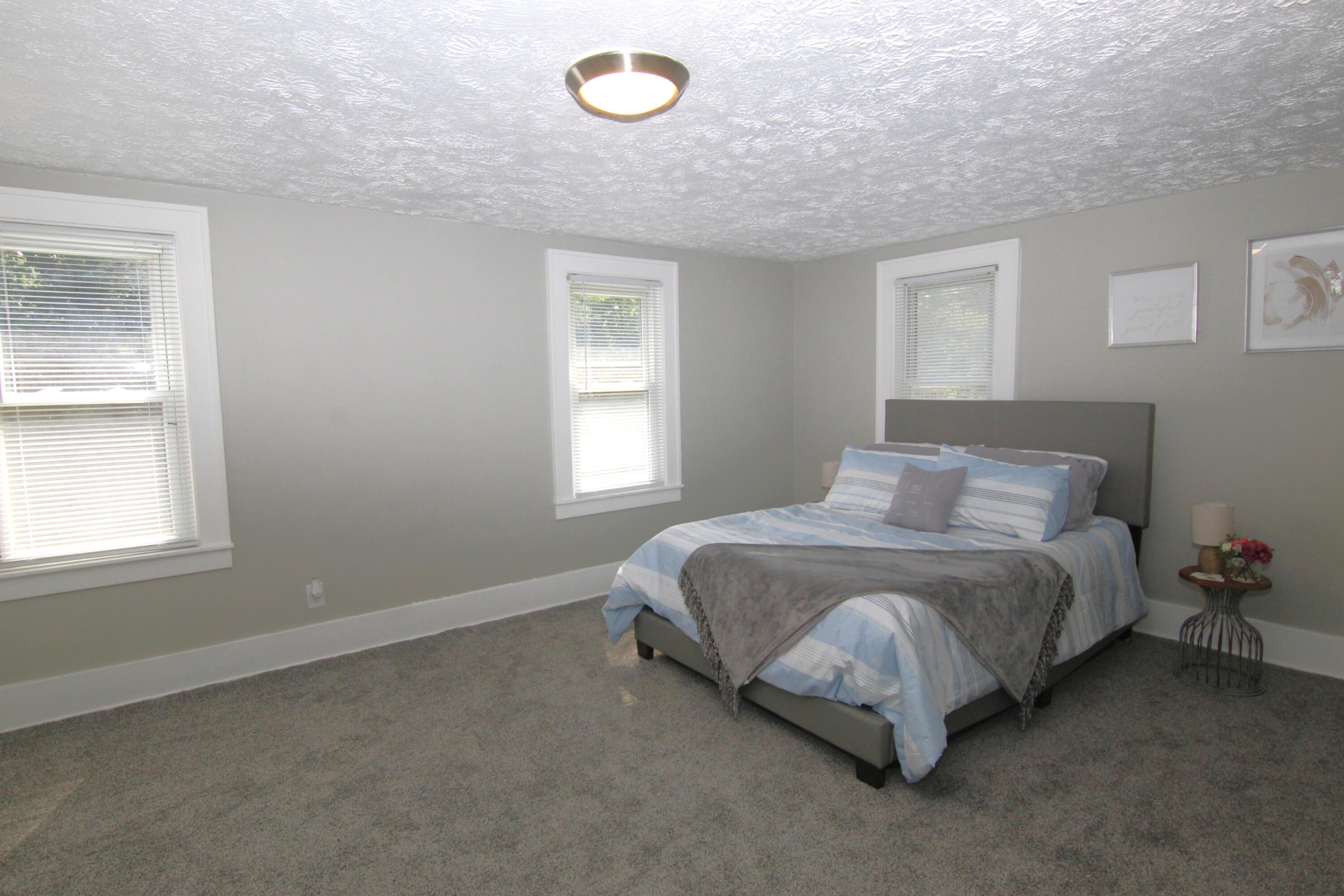 905 Cooper Avenue Kalamazoo MI 49048