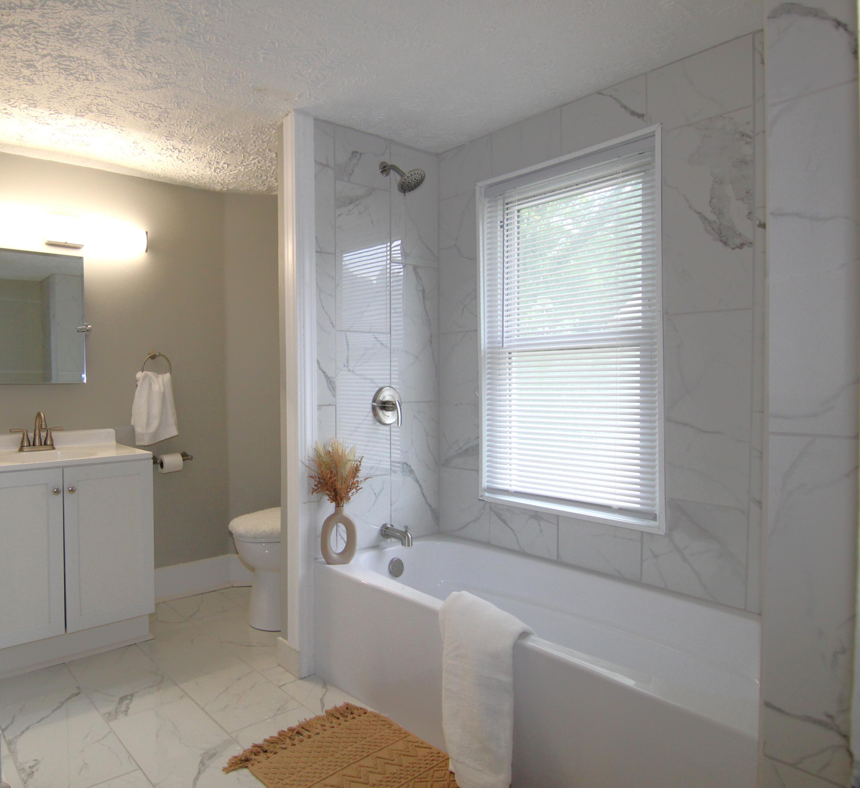 905 Cooper Avenue Kalamazoo MI 49048