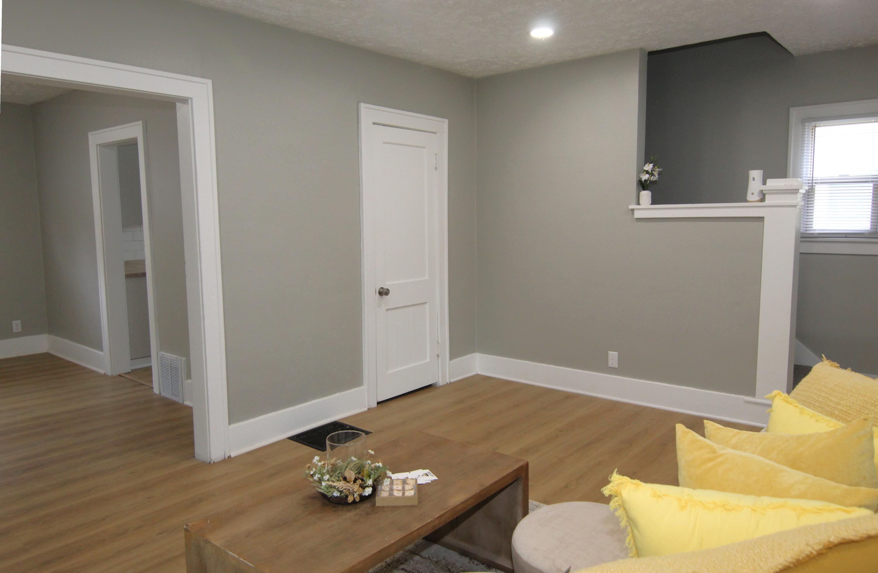 905 Cooper Avenue Kalamazoo MI 49048