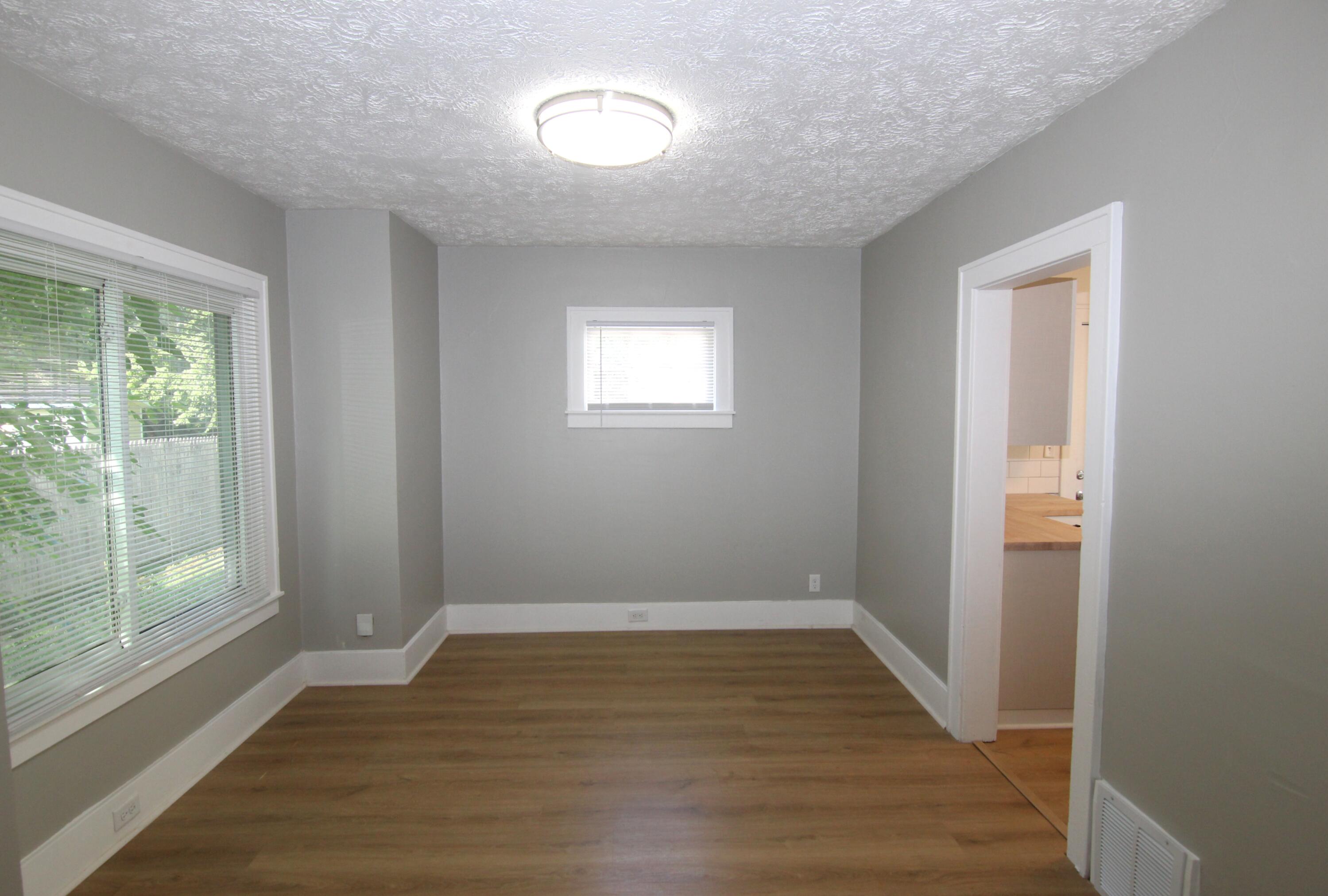 905 Cooper Avenue Kalamazoo MI 49048