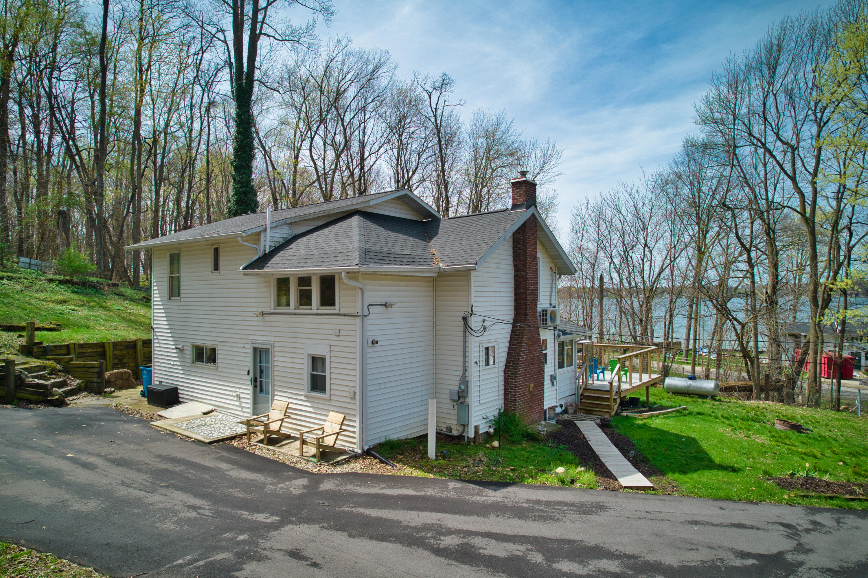 54879 Indian Lake Dowagiac MI 49047
