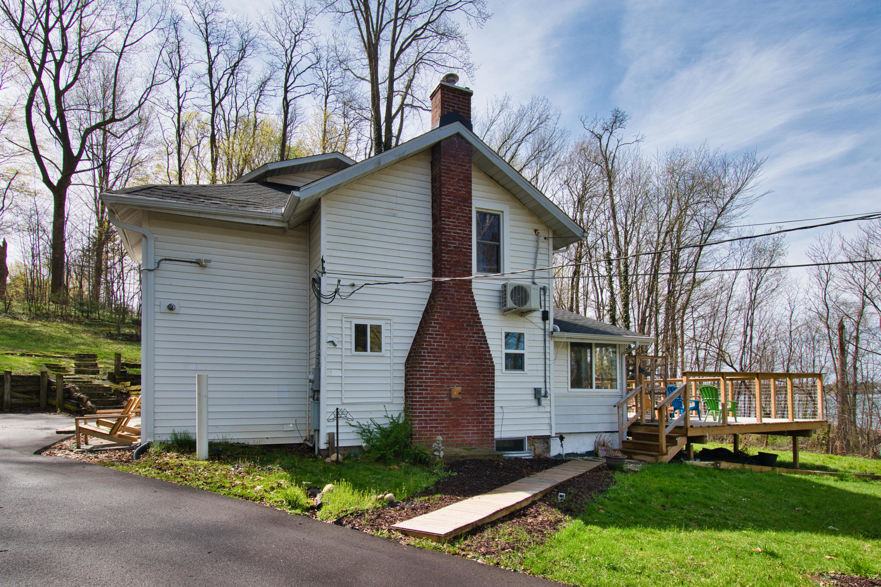 54879 Indian Lake Dowagiac MI 49047