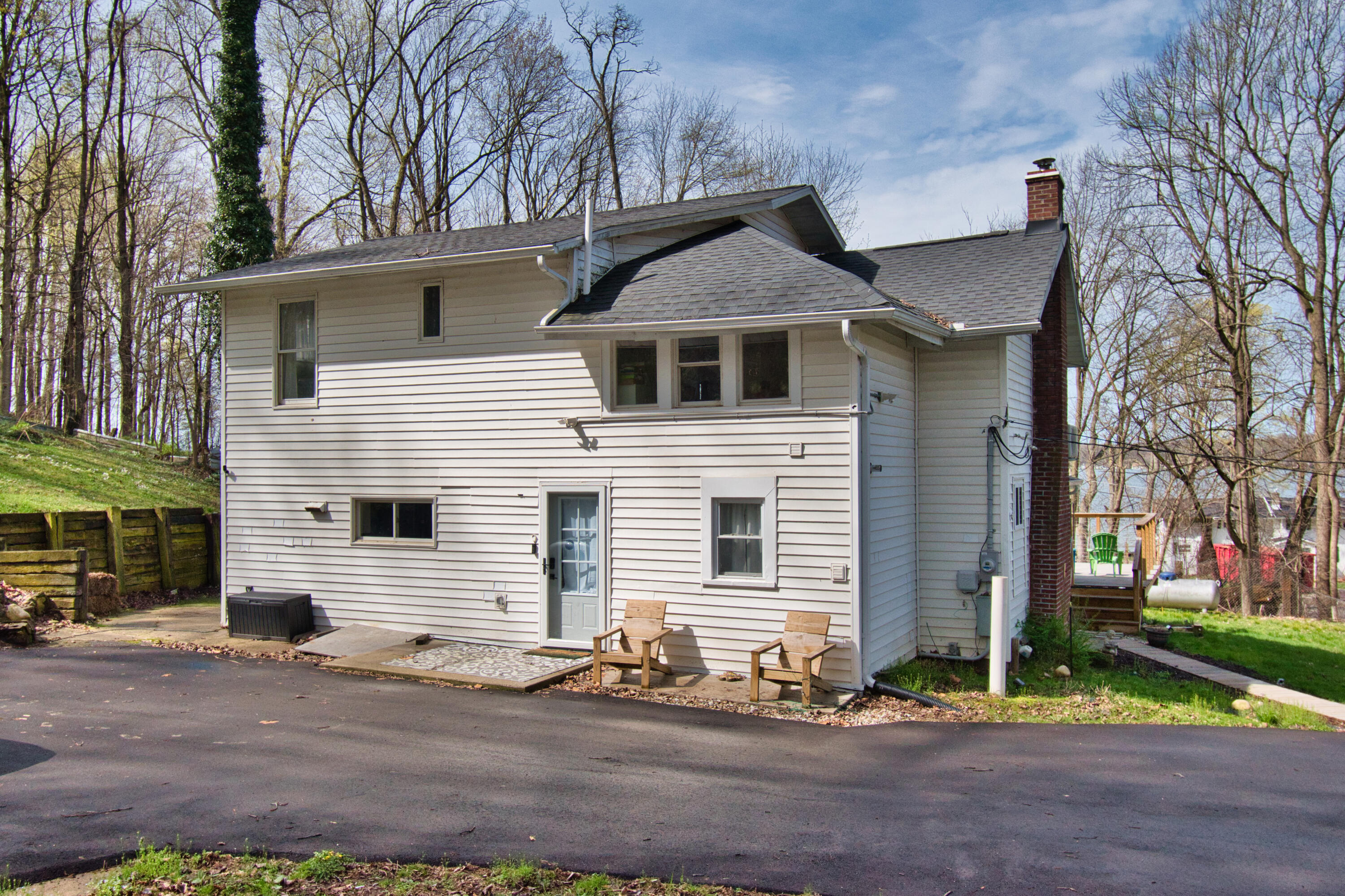 54879 Indian Lake Dowagiac MI 49047