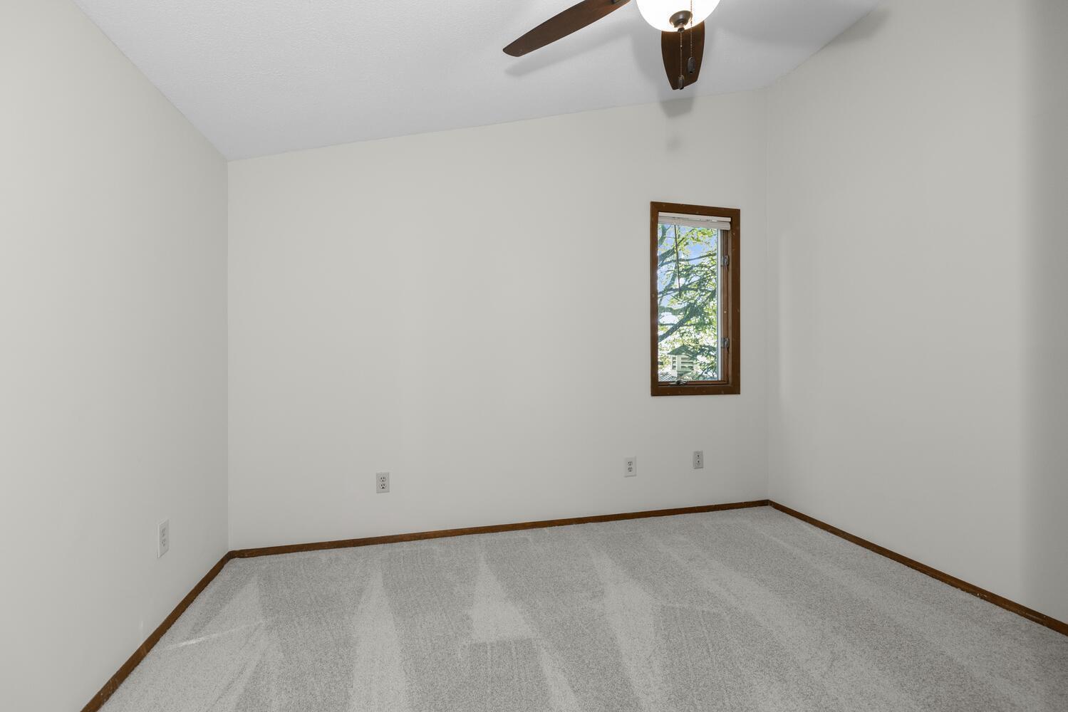 24199 N Shore Drive Edwardsburg MI 49112