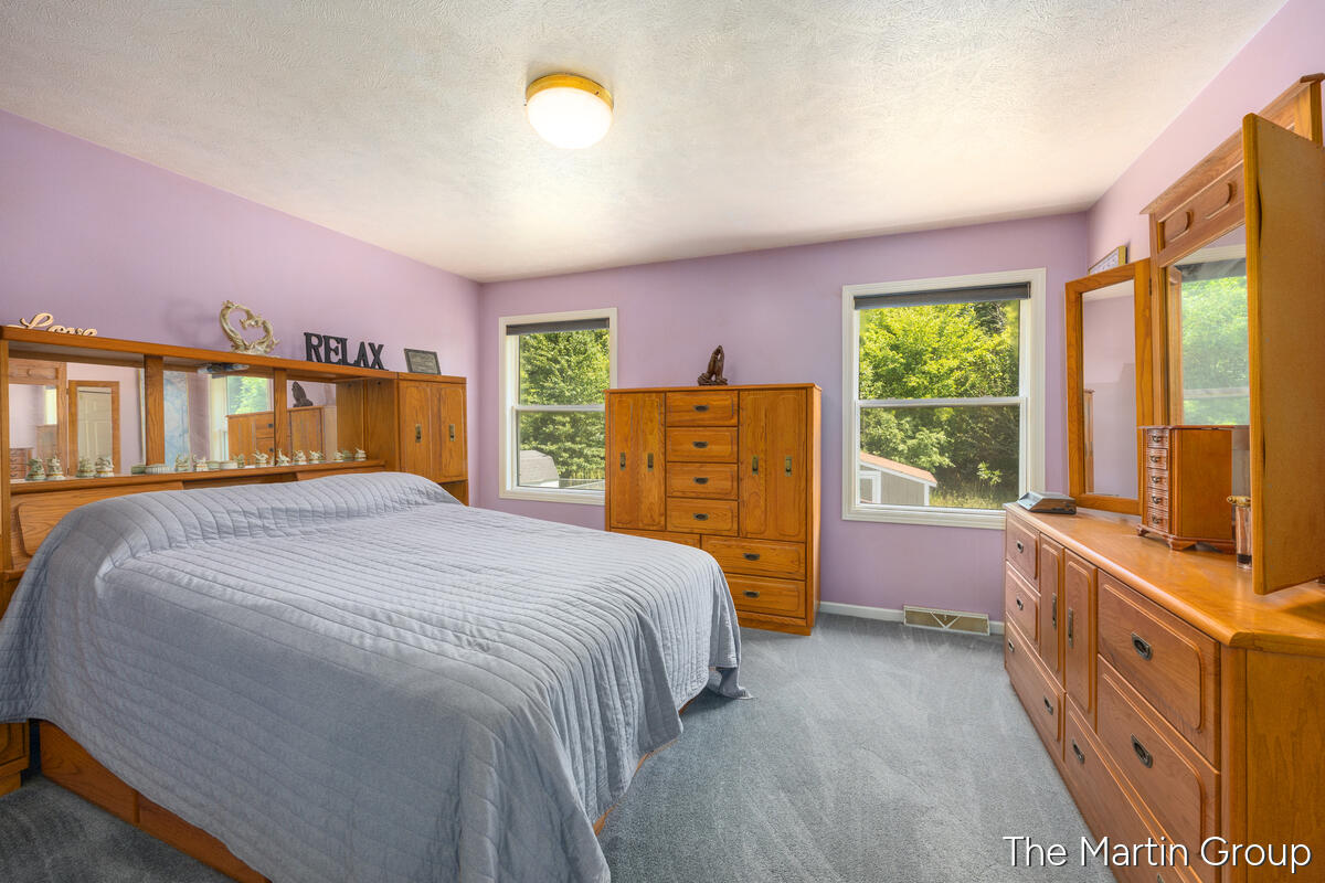 1930 Mullins Avenue NW Grand Rapids MI 49534