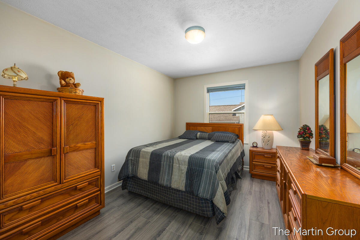 1930 Mullins Avenue NW Grand Rapids MI 49534