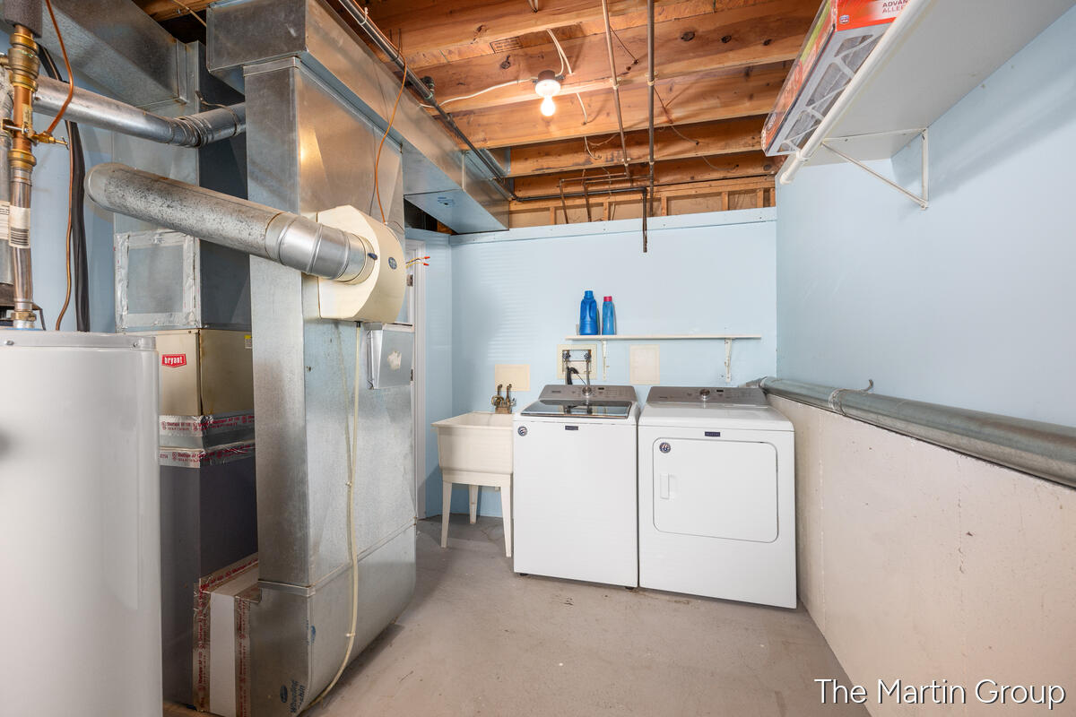 1930 Mullins Avenue NW Grand Rapids MI 49534
