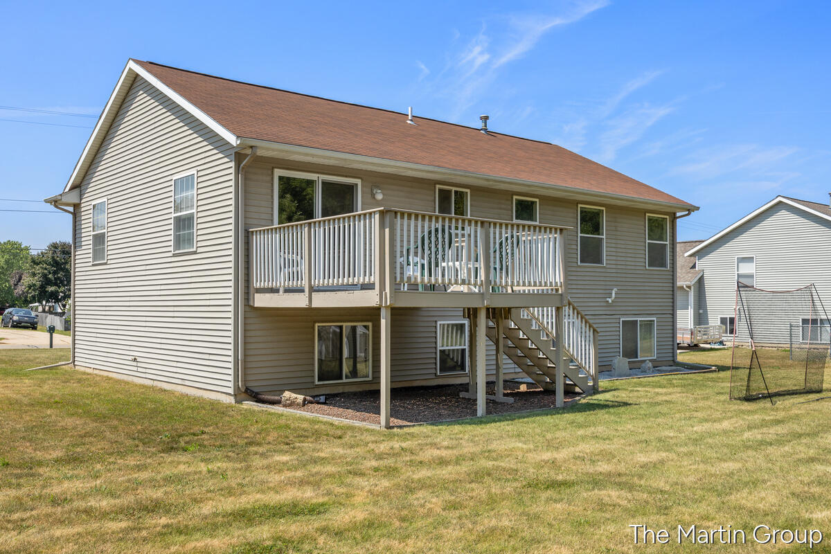 1930 Mullins Avenue NW Grand Rapids MI 49534