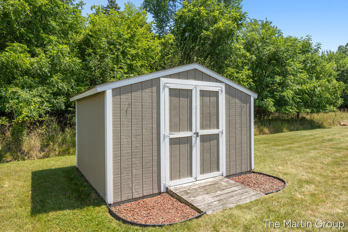 1930 Mullins Avenue NW Grand Rapids MI 49534