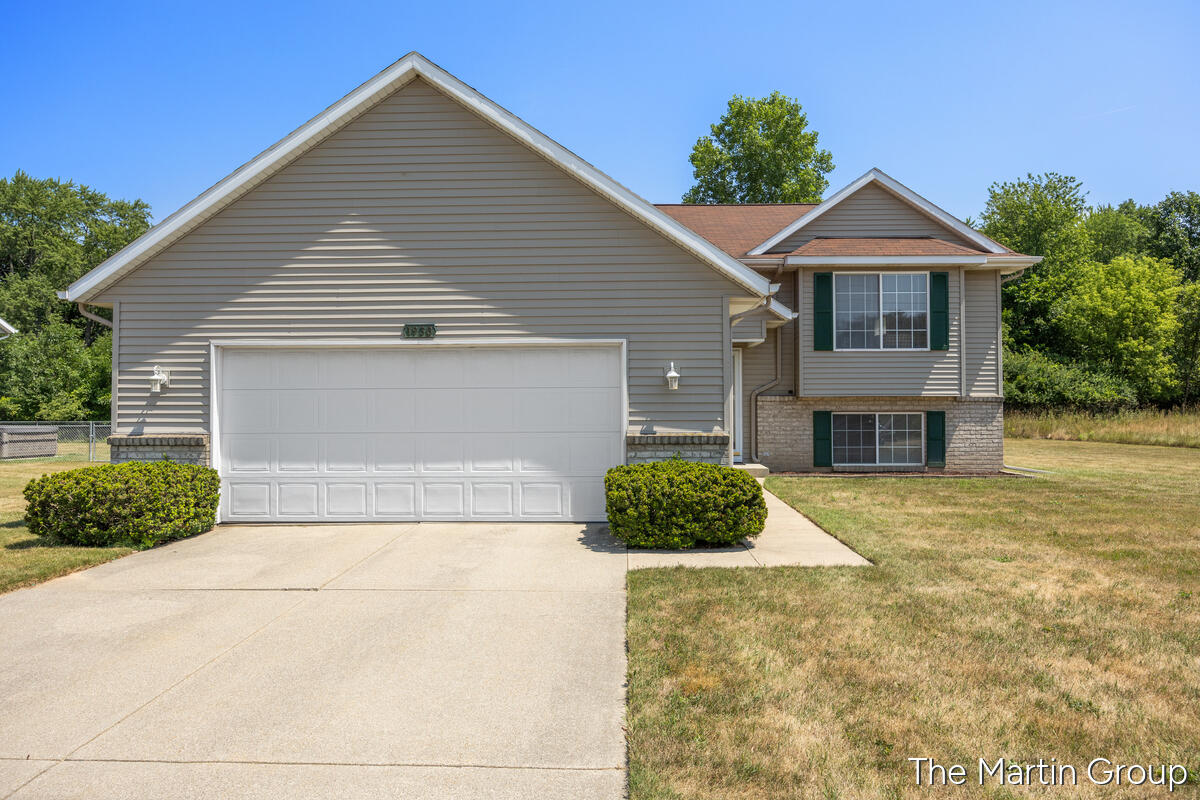 1930 Mullins Avenue NW Grand Rapids MI 49534