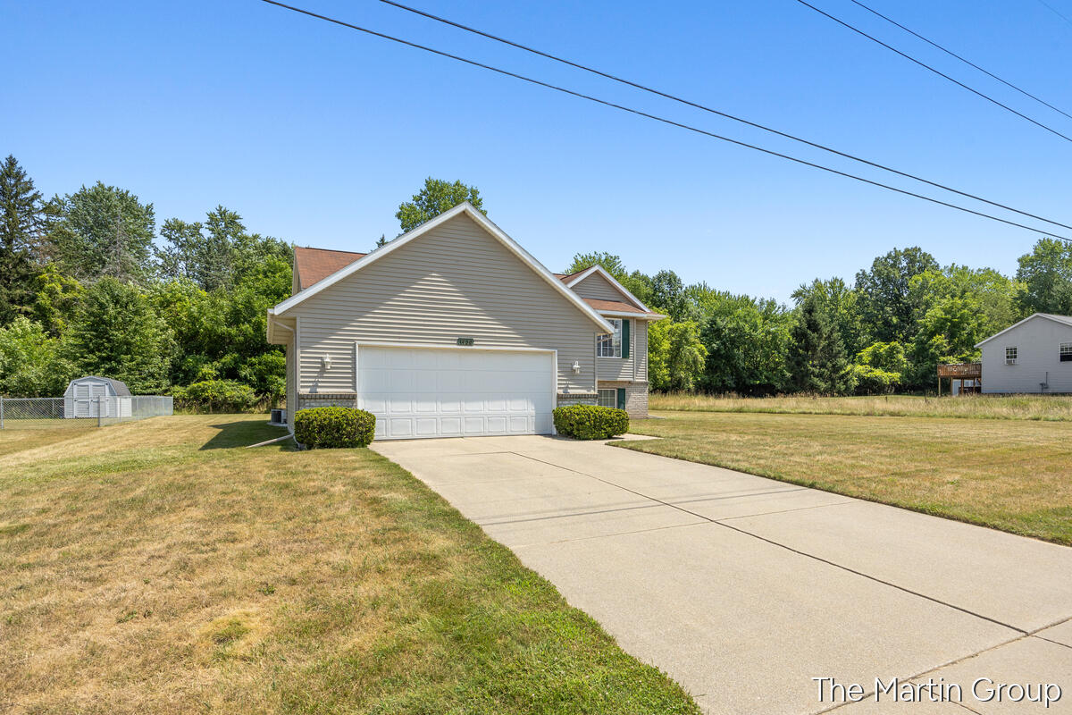 1930 Mullins Avenue NW Grand Rapids MI 49534