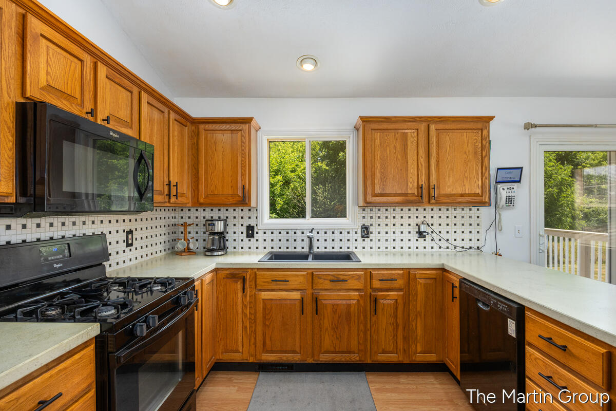 1930 Mullins Avenue NW Grand Rapids MI 49534