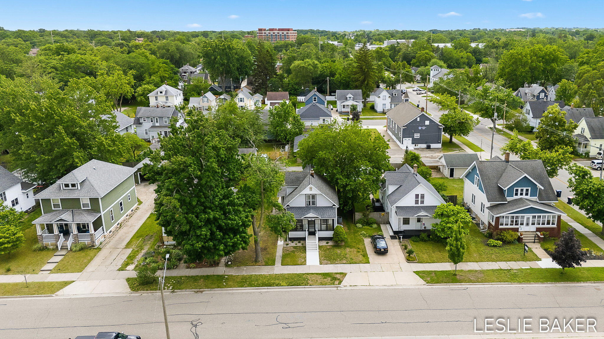 156 W 18th Street Holland MI 49423