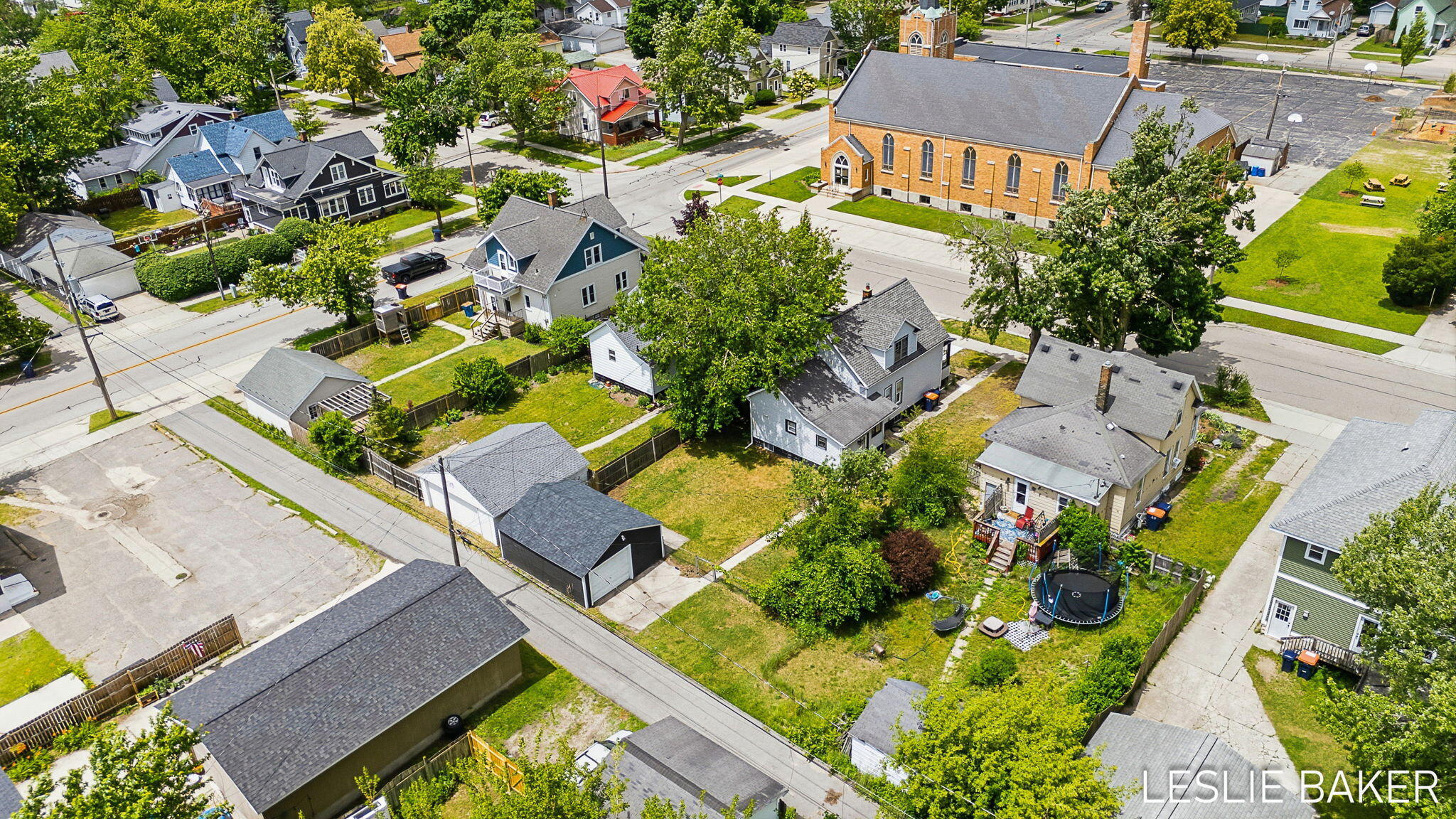 156 W 18th Street Holland MI 49423