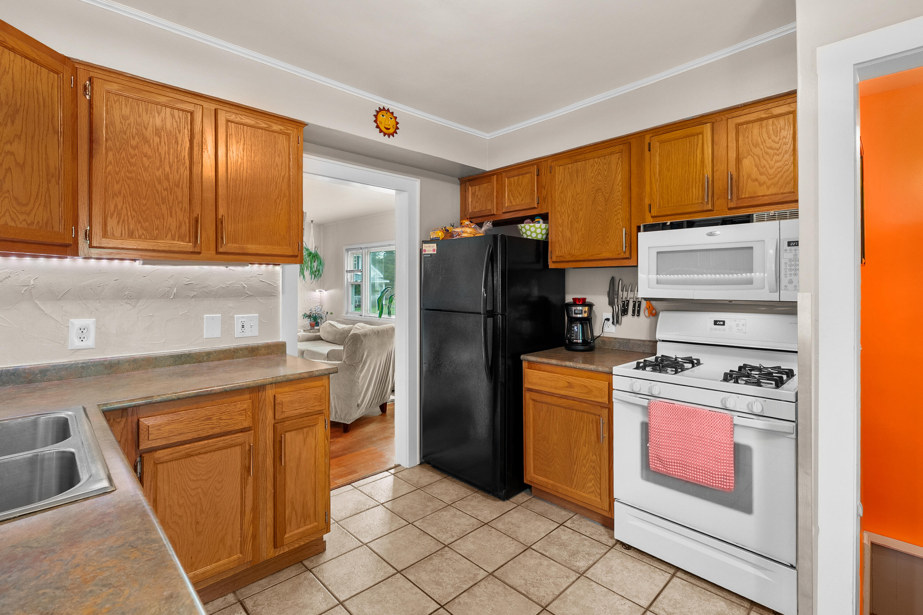 152 Albany Street Kalamazoo MI 49001