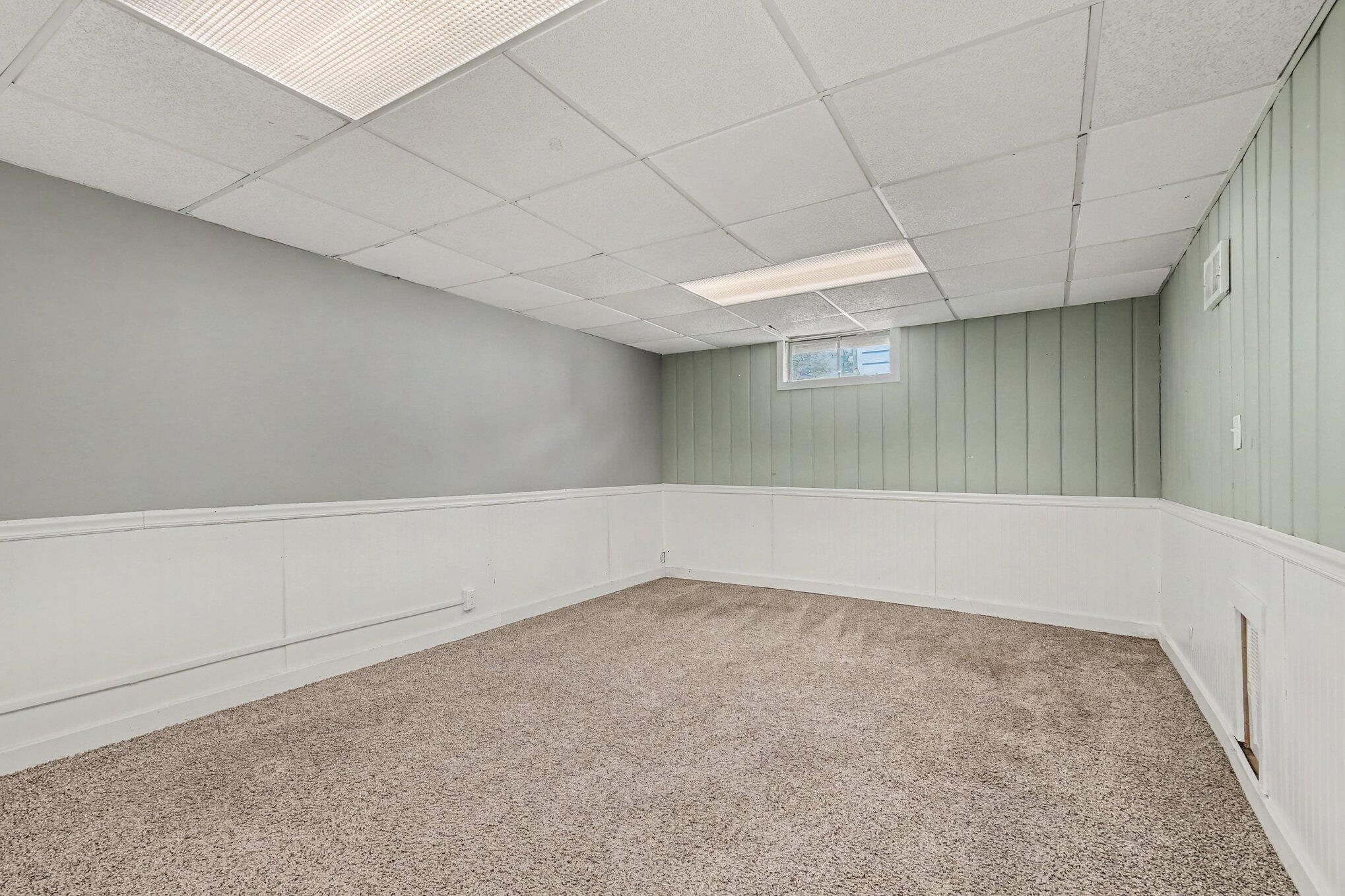 2738 Richards Drive SE East Grand Rapids MI 49506