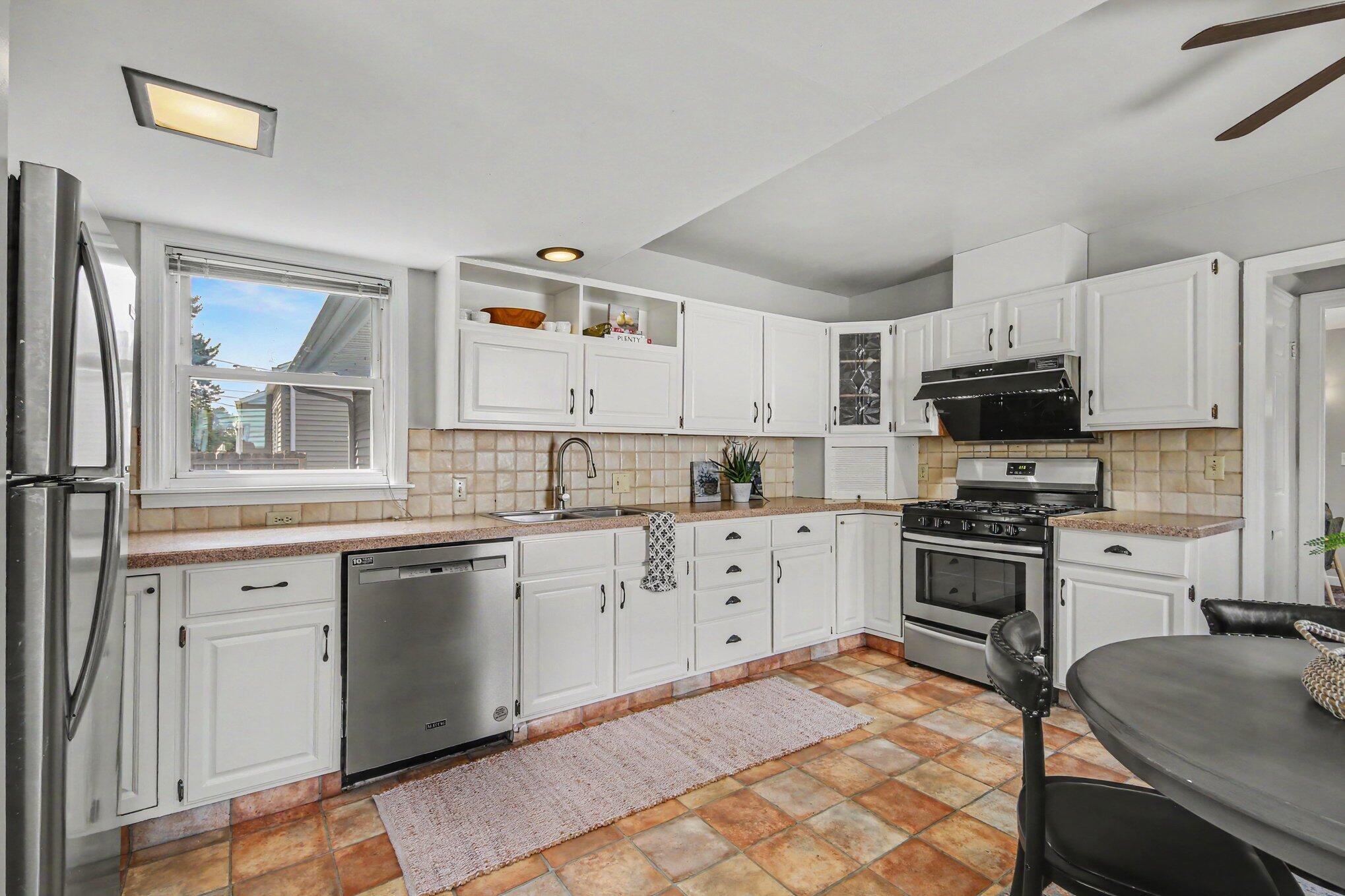 2738 Richards Drive SE East Grand Rapids MI 49506