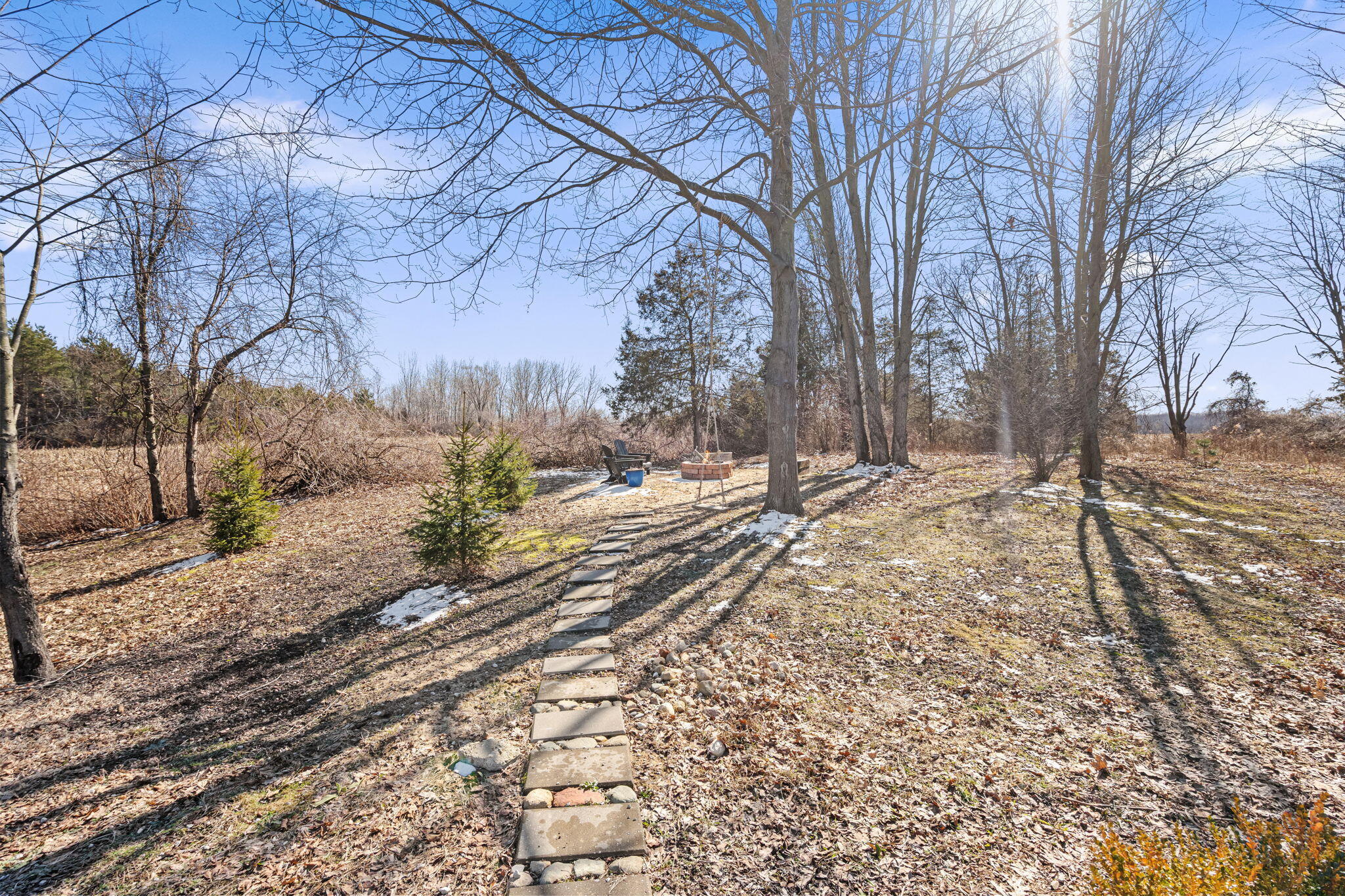 6364 126th Avenue Fennville MI 49408