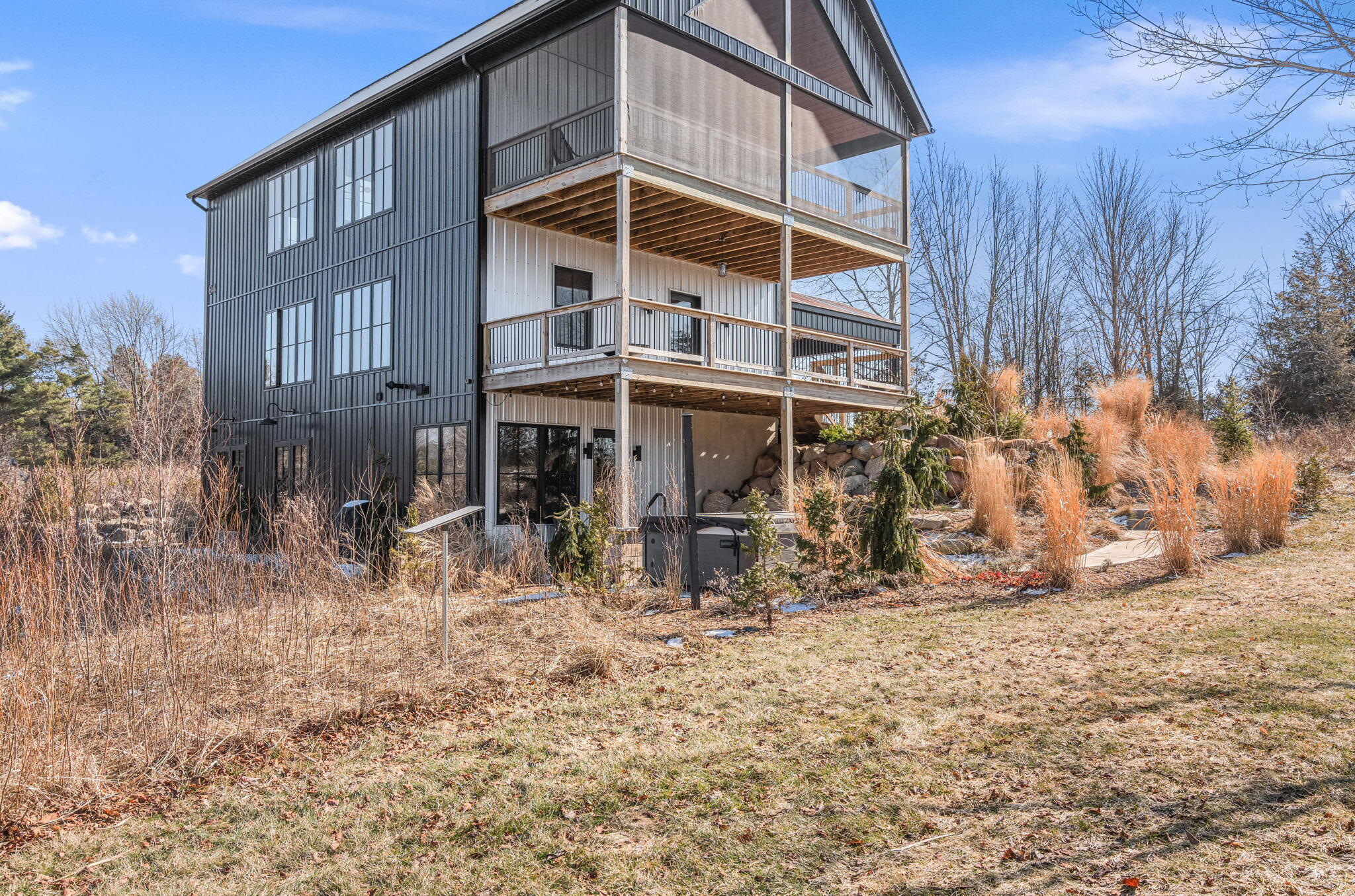 6364 126th Avenue Fennville MI 49408