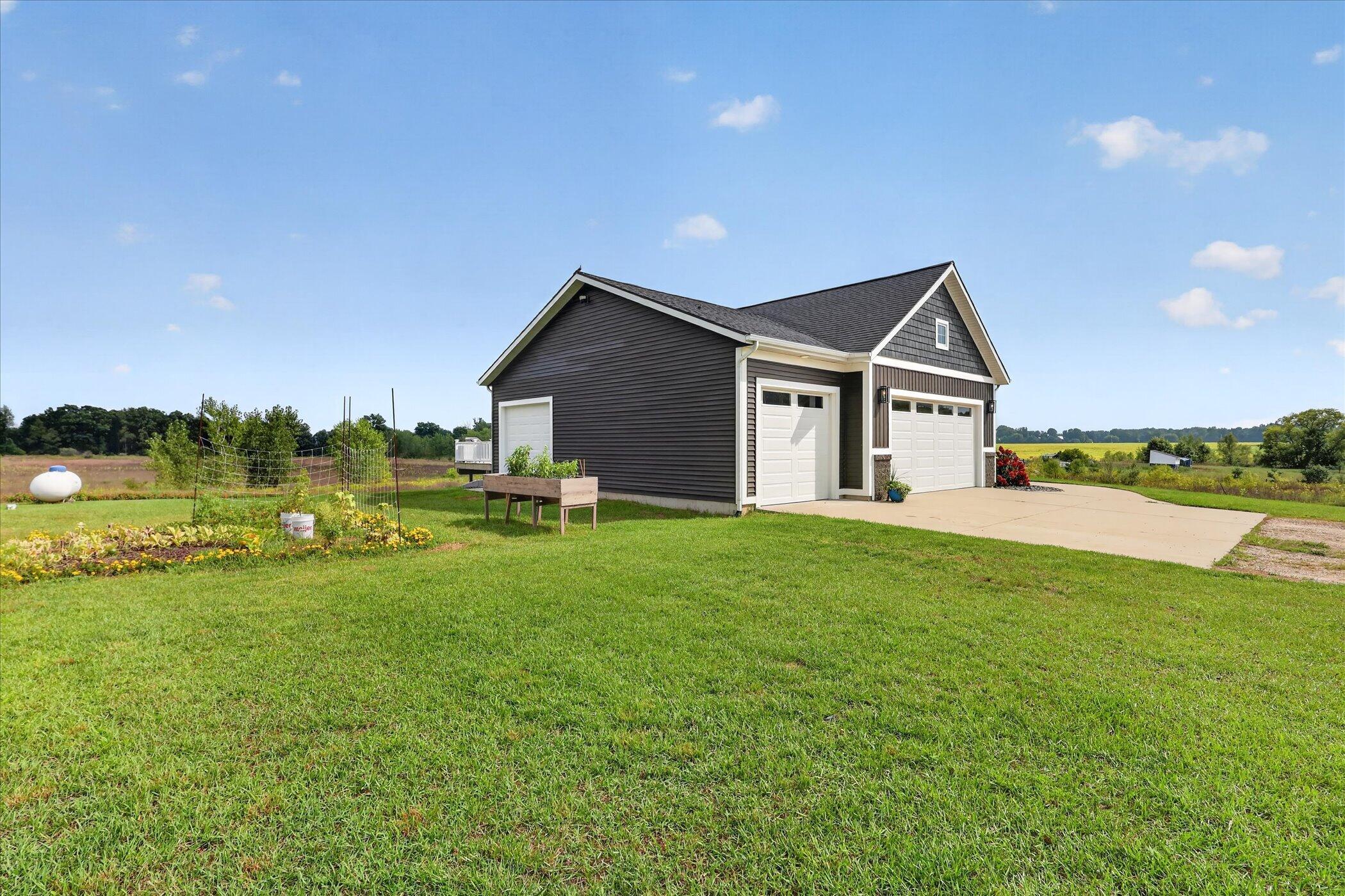 11290 Stout Avenue NE Rockford MI 49341