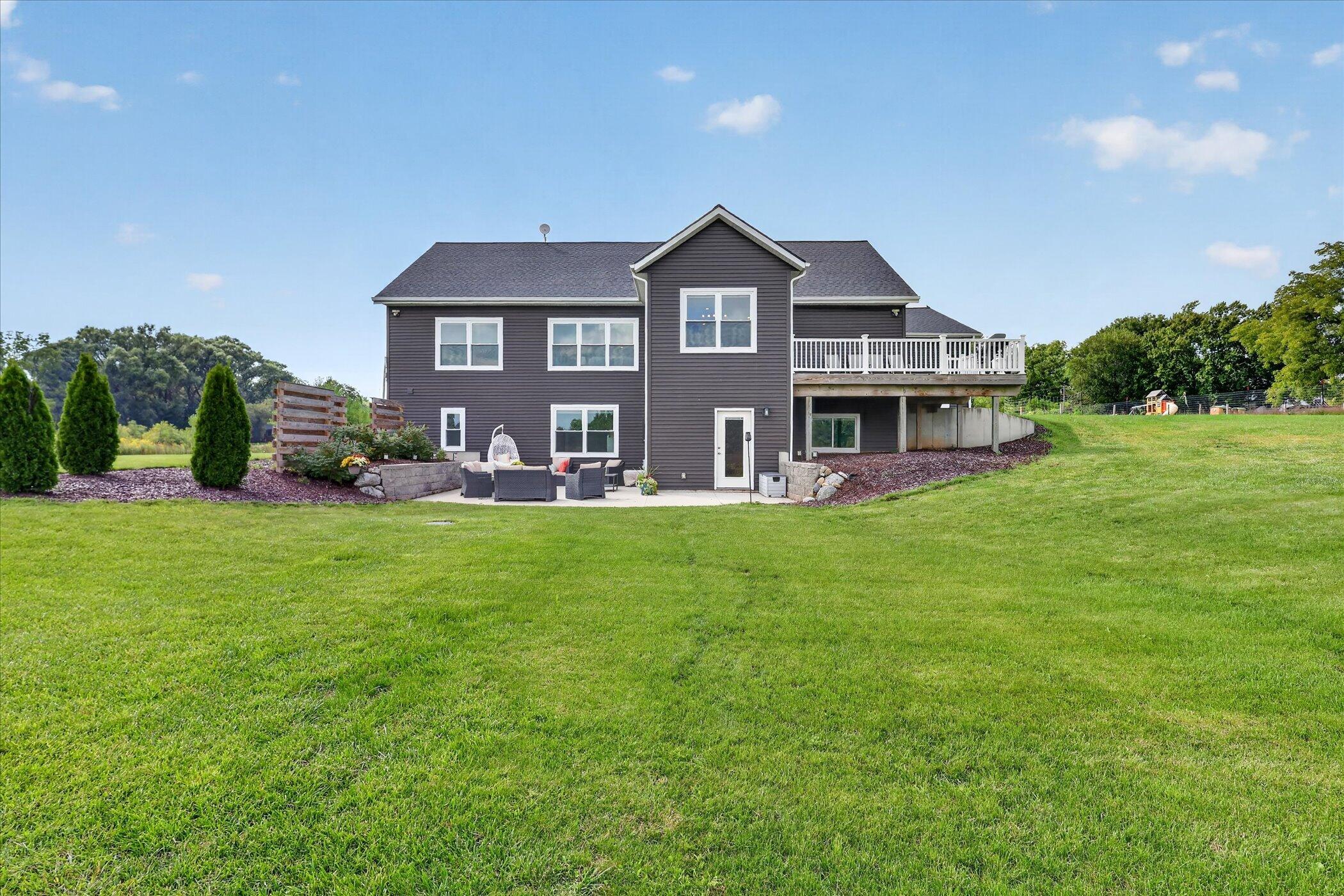 11290 Stout Avenue NE Rockford MI 49341