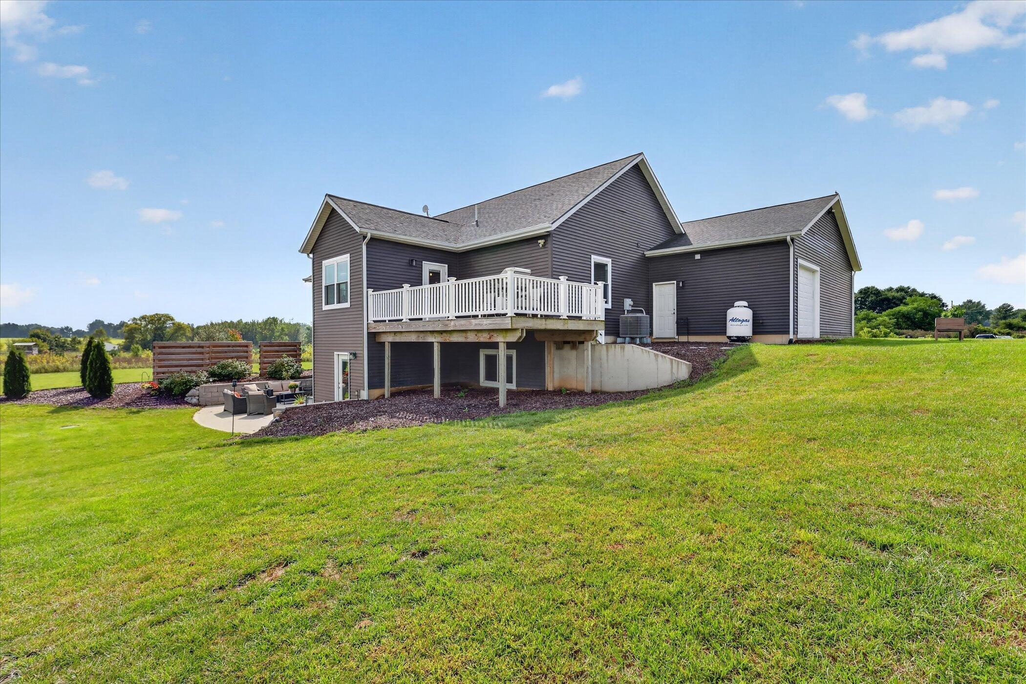 11290 Stout Avenue NE Rockford MI 49341