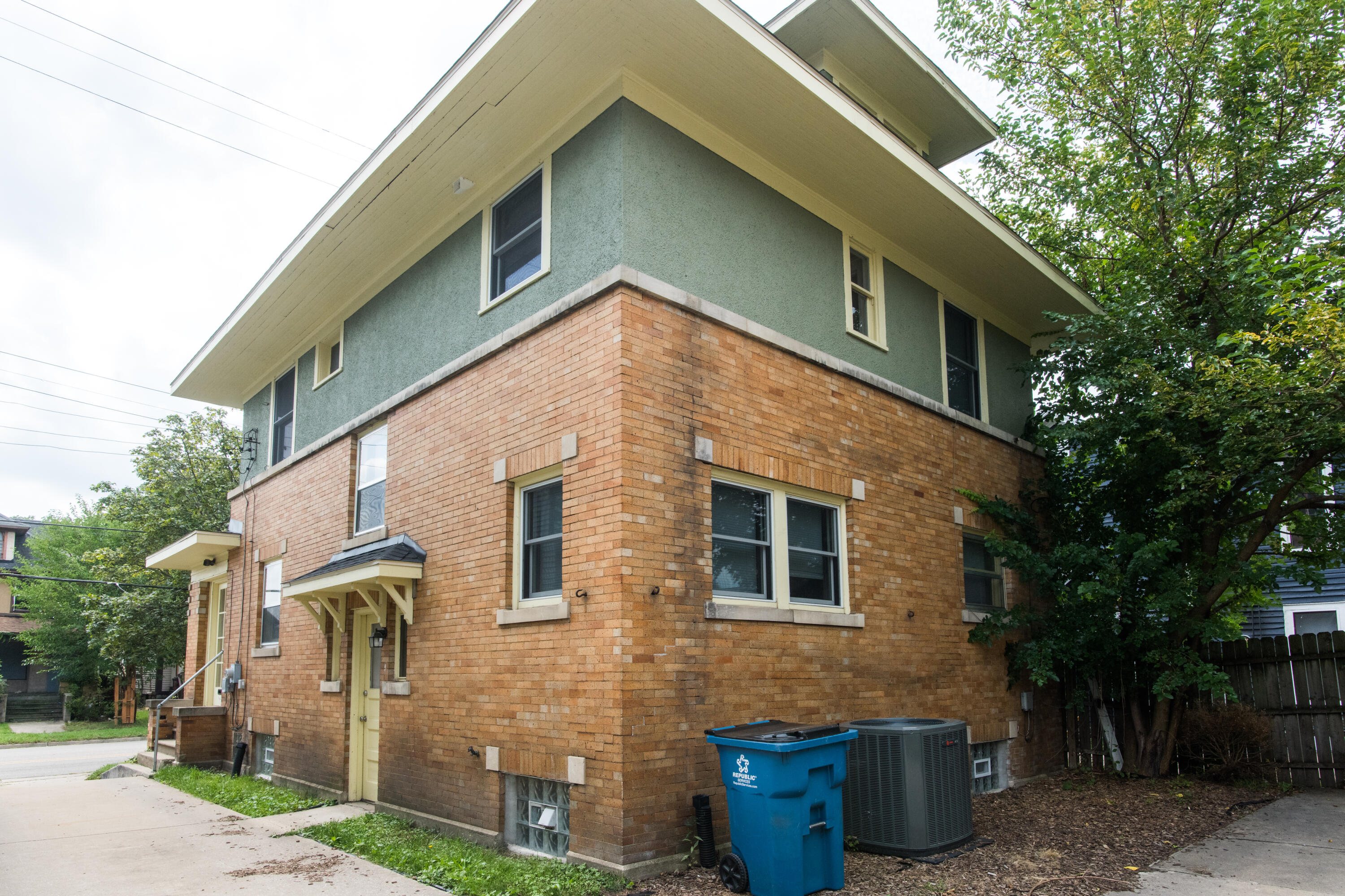 114 W Vine Street Kalamazoo MI 49001