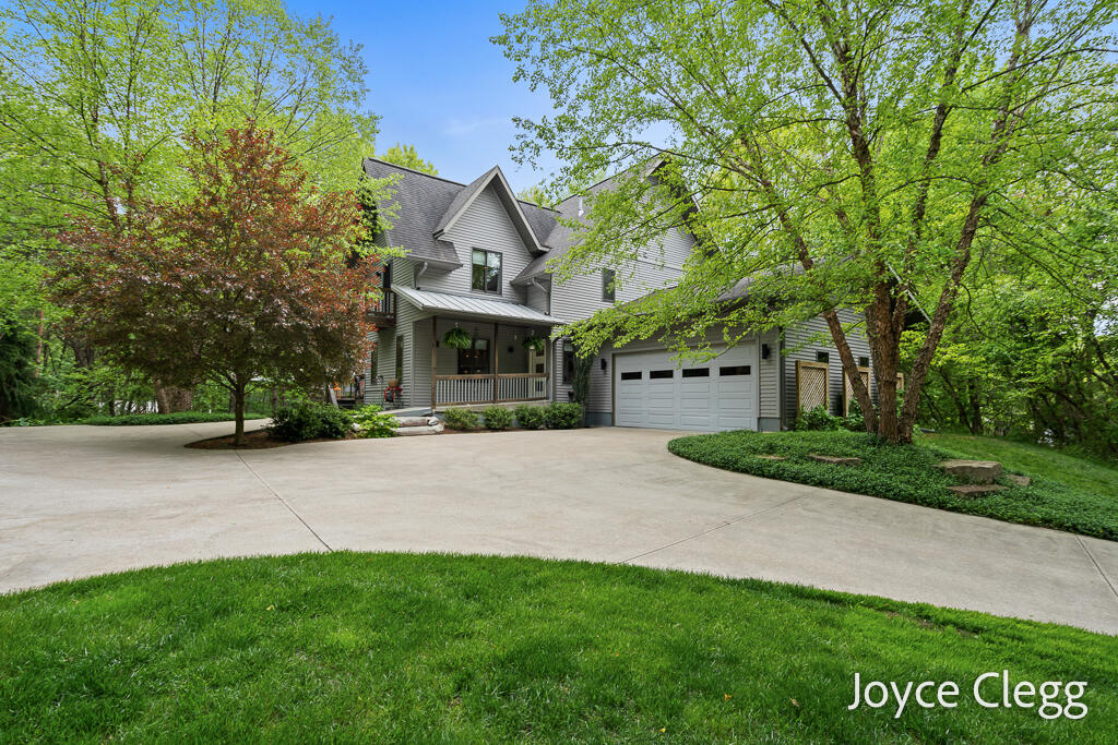 6432 146th Avenue Holland MI 49423