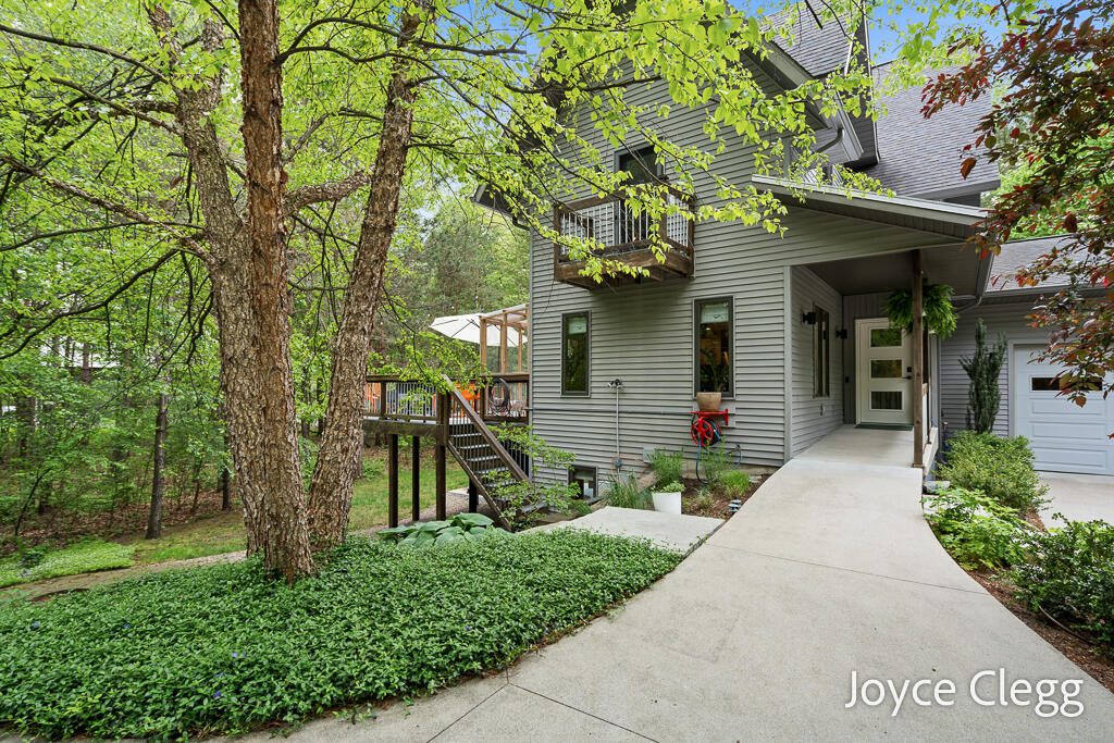 6432 146th Avenue Holland MI 49423