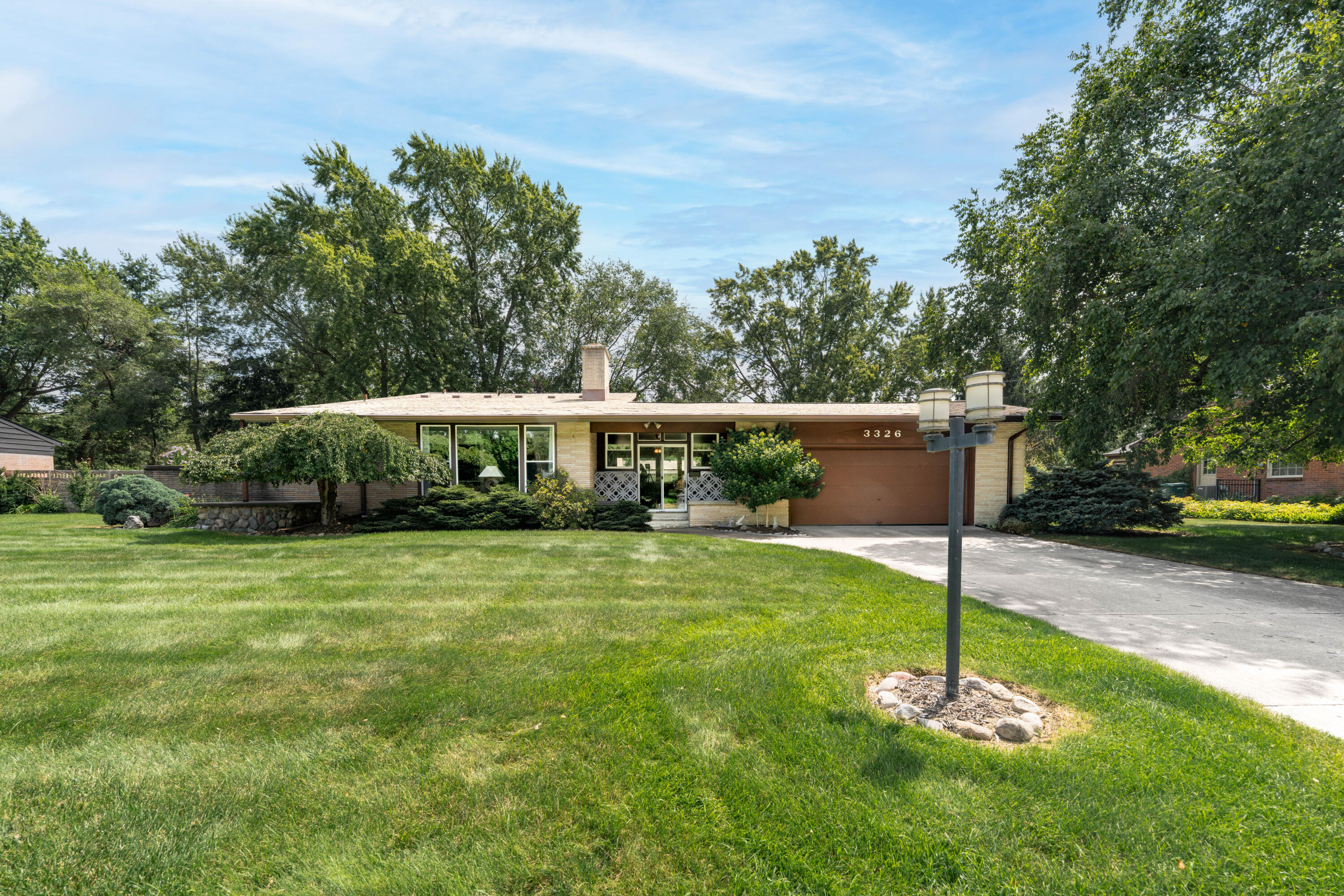 3326 Ancliff Street NE Rockford MI 49341