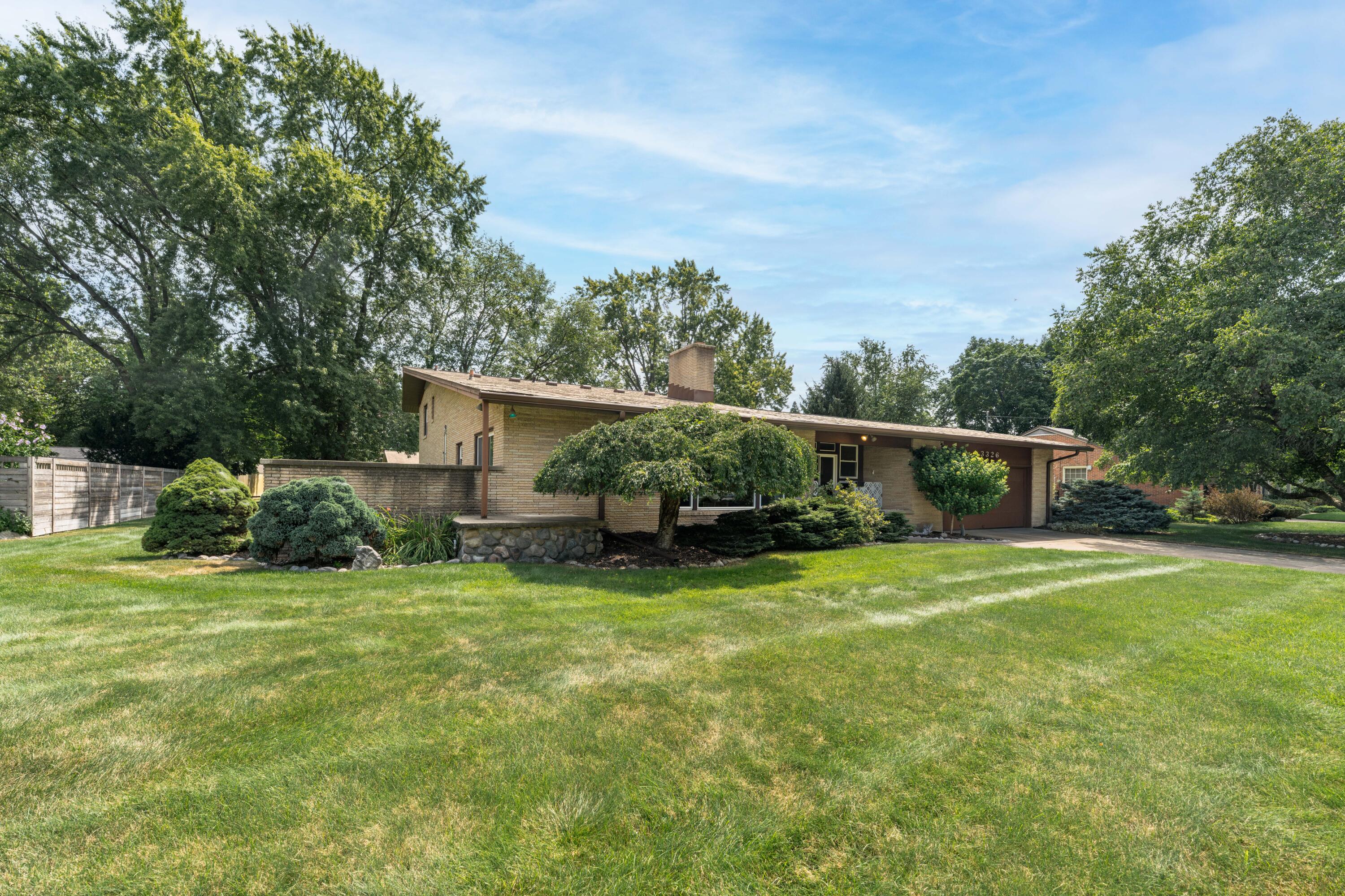 3326 Ancliff Street NE Rockford MI 49341