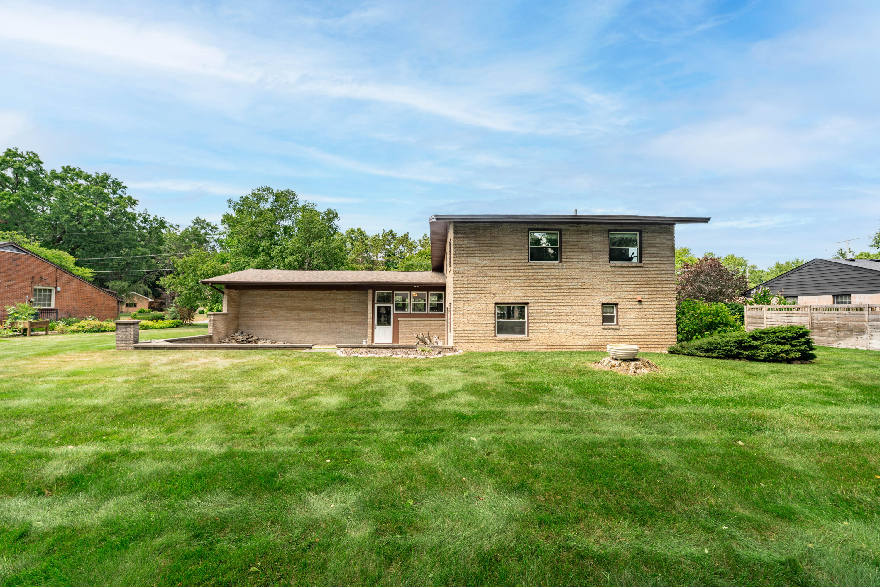 3326 Ancliff Street NE Rockford MI 49341