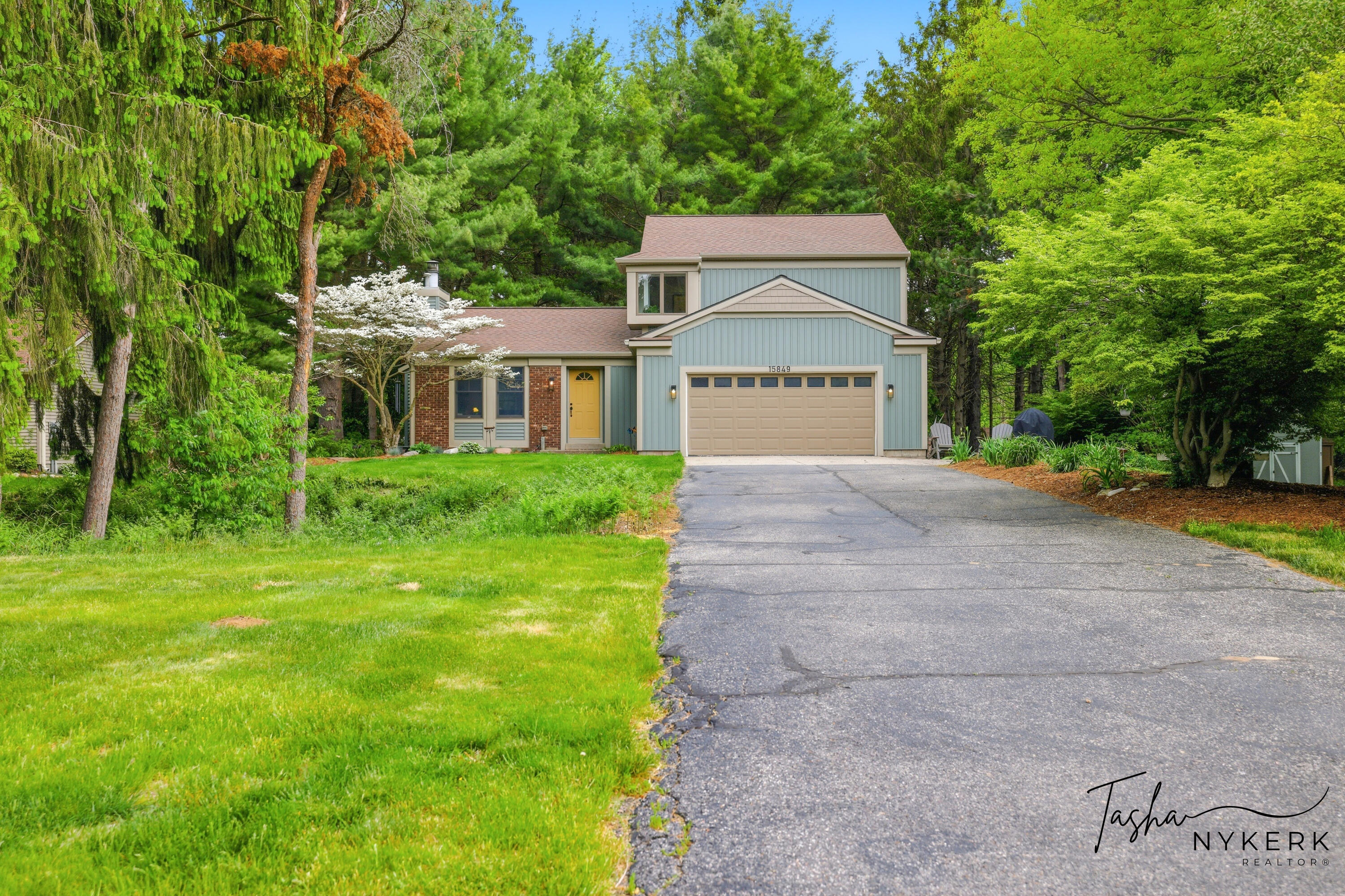 15849 Ryan Drive Holland MI 49424
