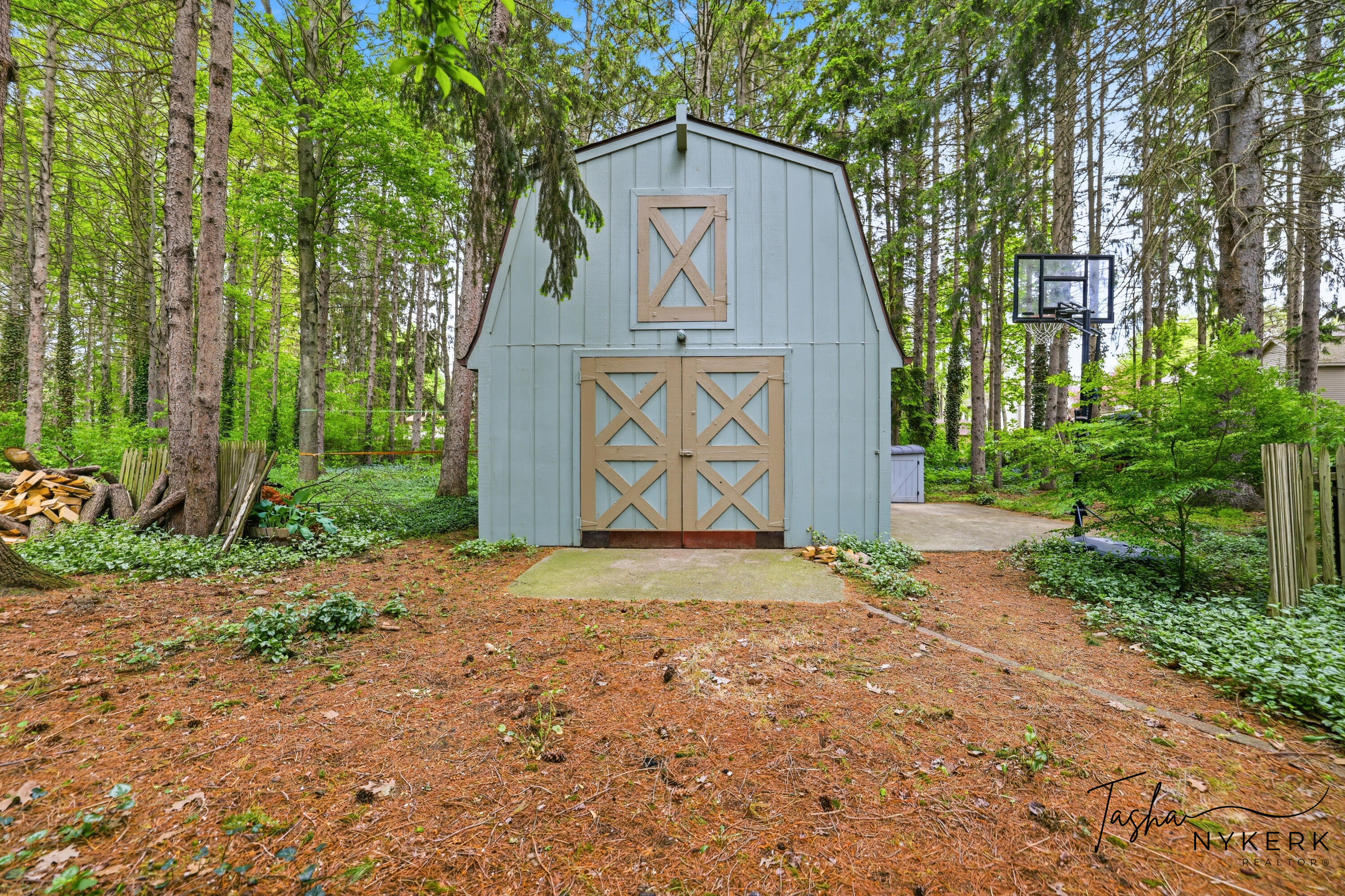 15849 Ryan Drive Holland MI 49424