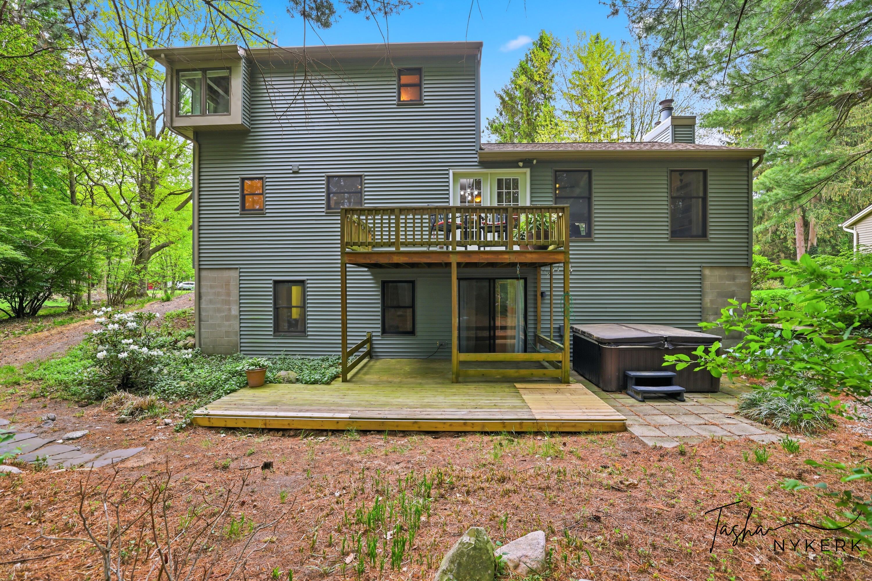15849 Ryan Drive Holland MI 49424