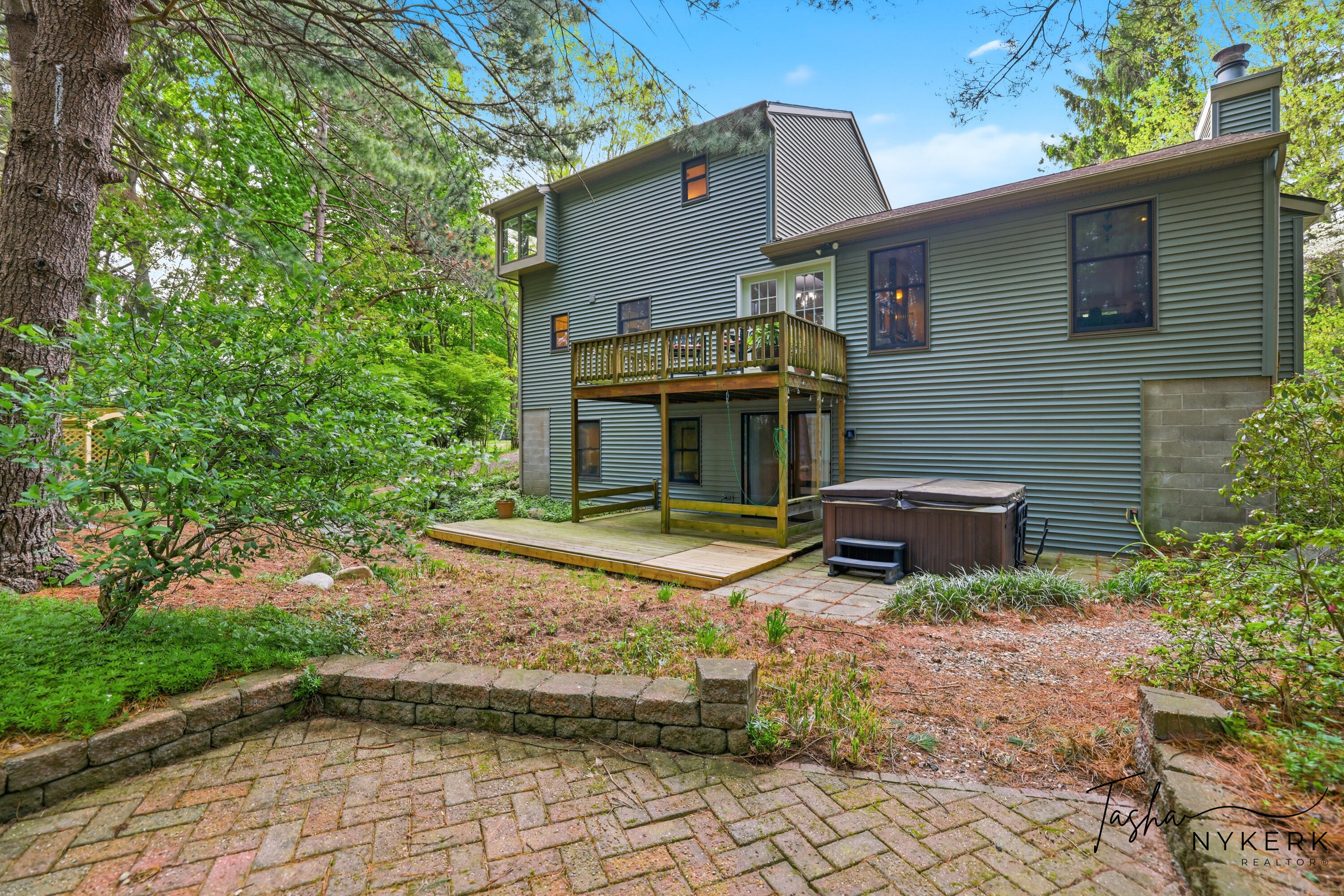 15849 Ryan Drive Holland MI 49424