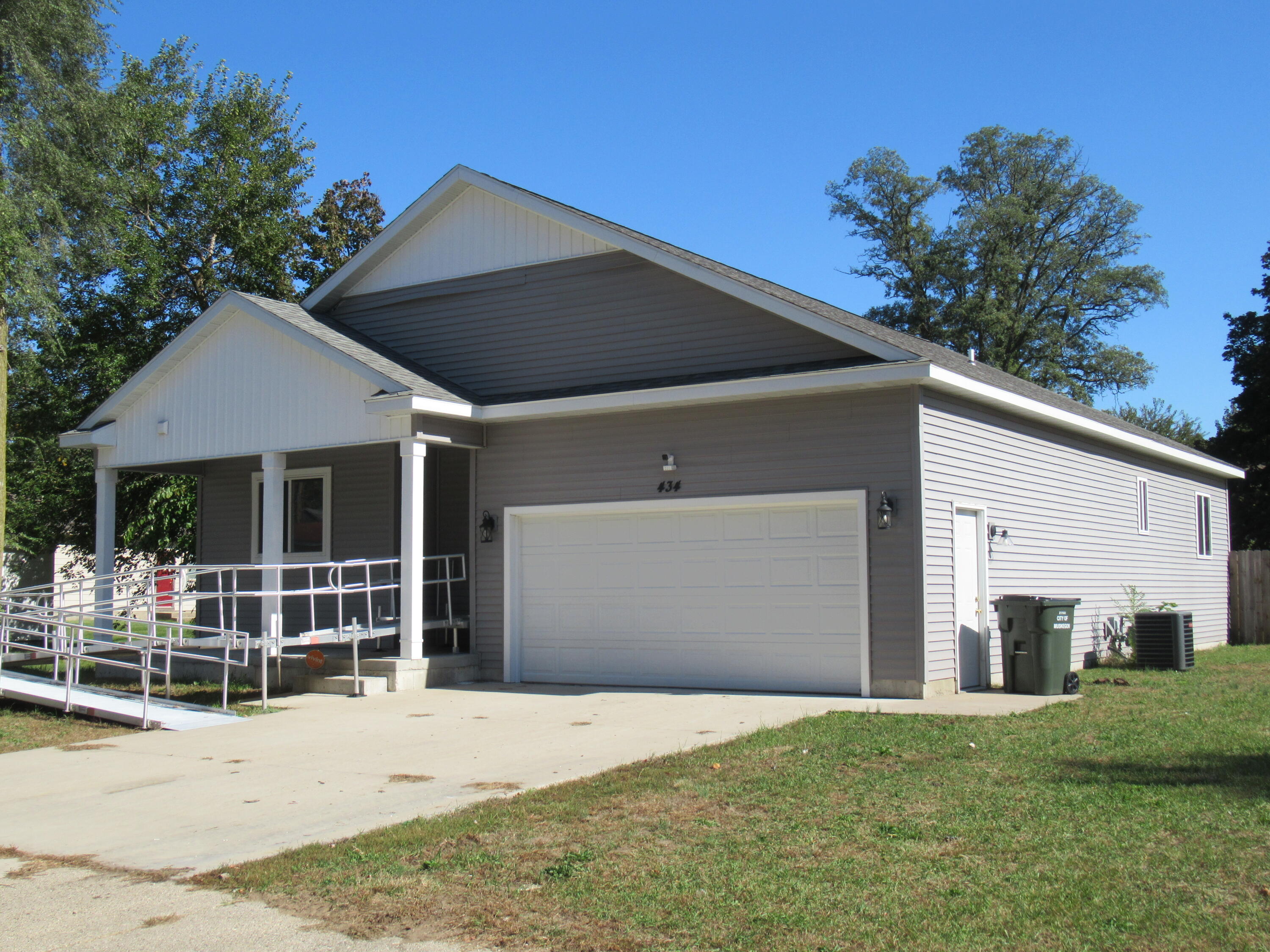 434 Abbey Street Muskegon MI 49442