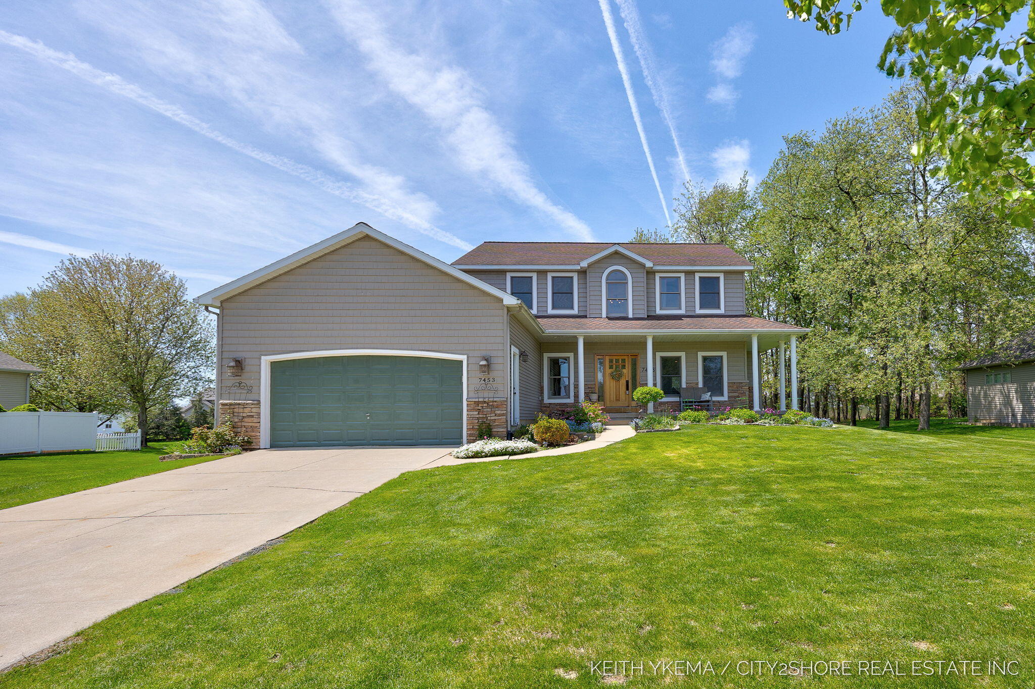 7453 Southwood SW Byron Center MI 49315