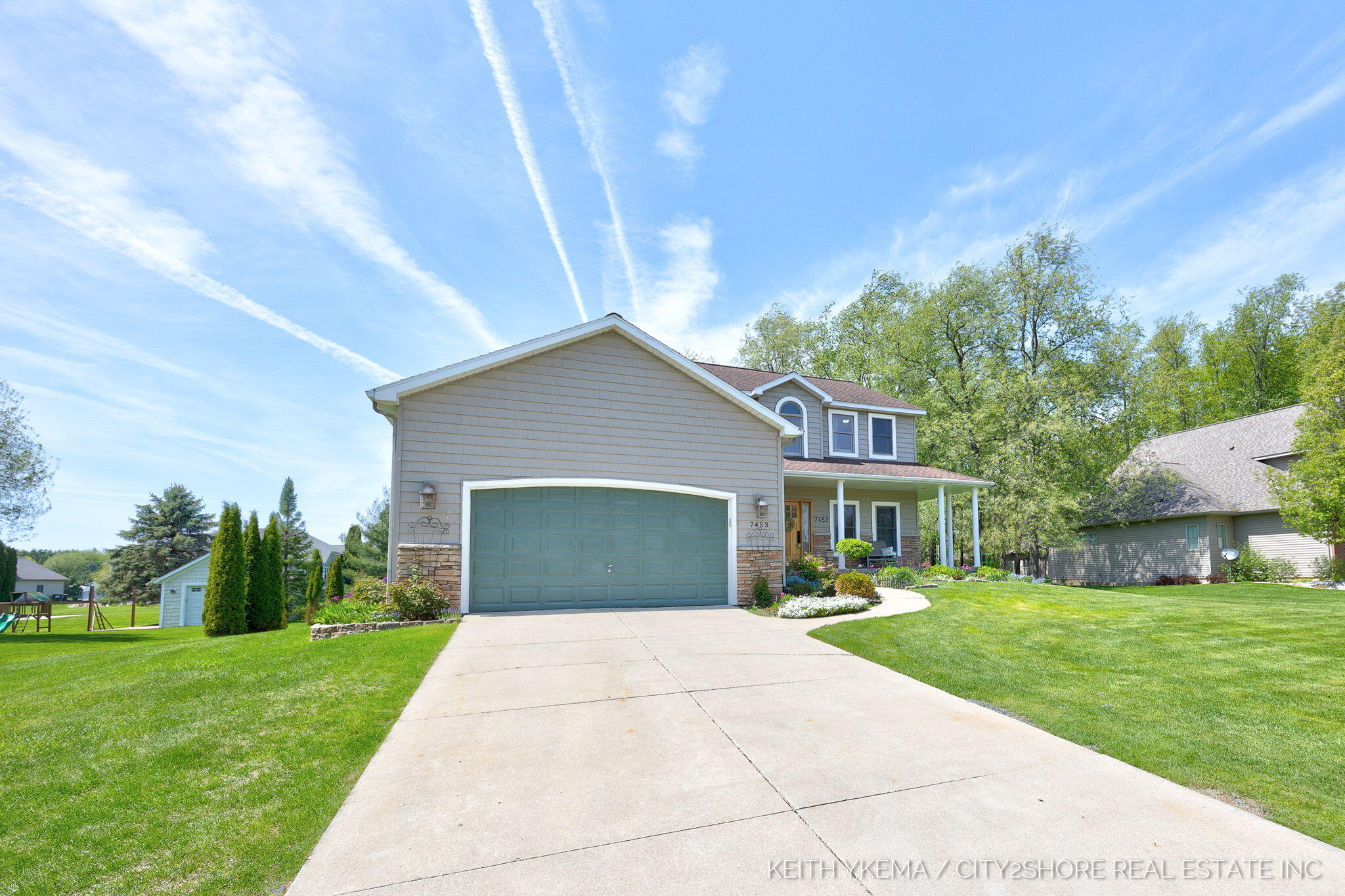 7453 Southwood SW Byron Center MI 49315