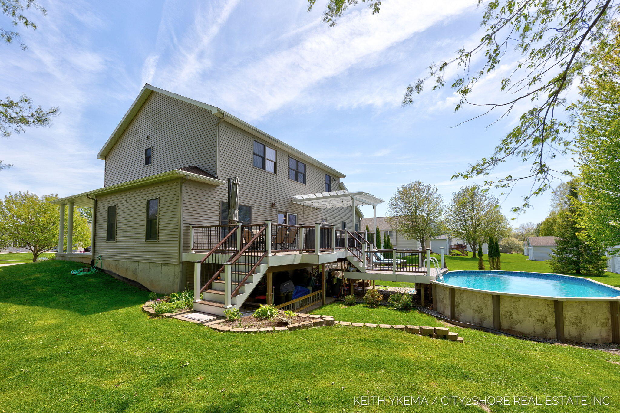 7453 Southwood SW Byron Center MI 49315
