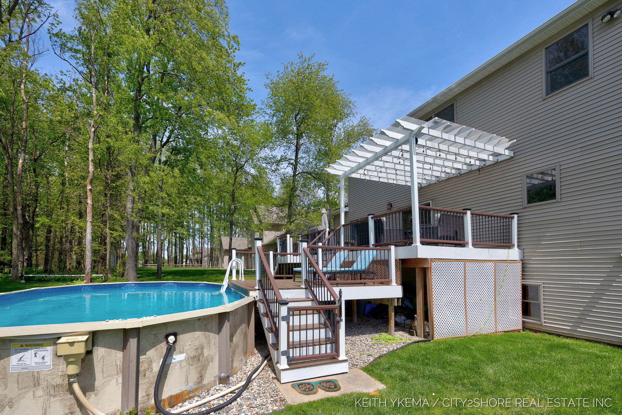 7453 Southwood SW Byron Center MI 49315