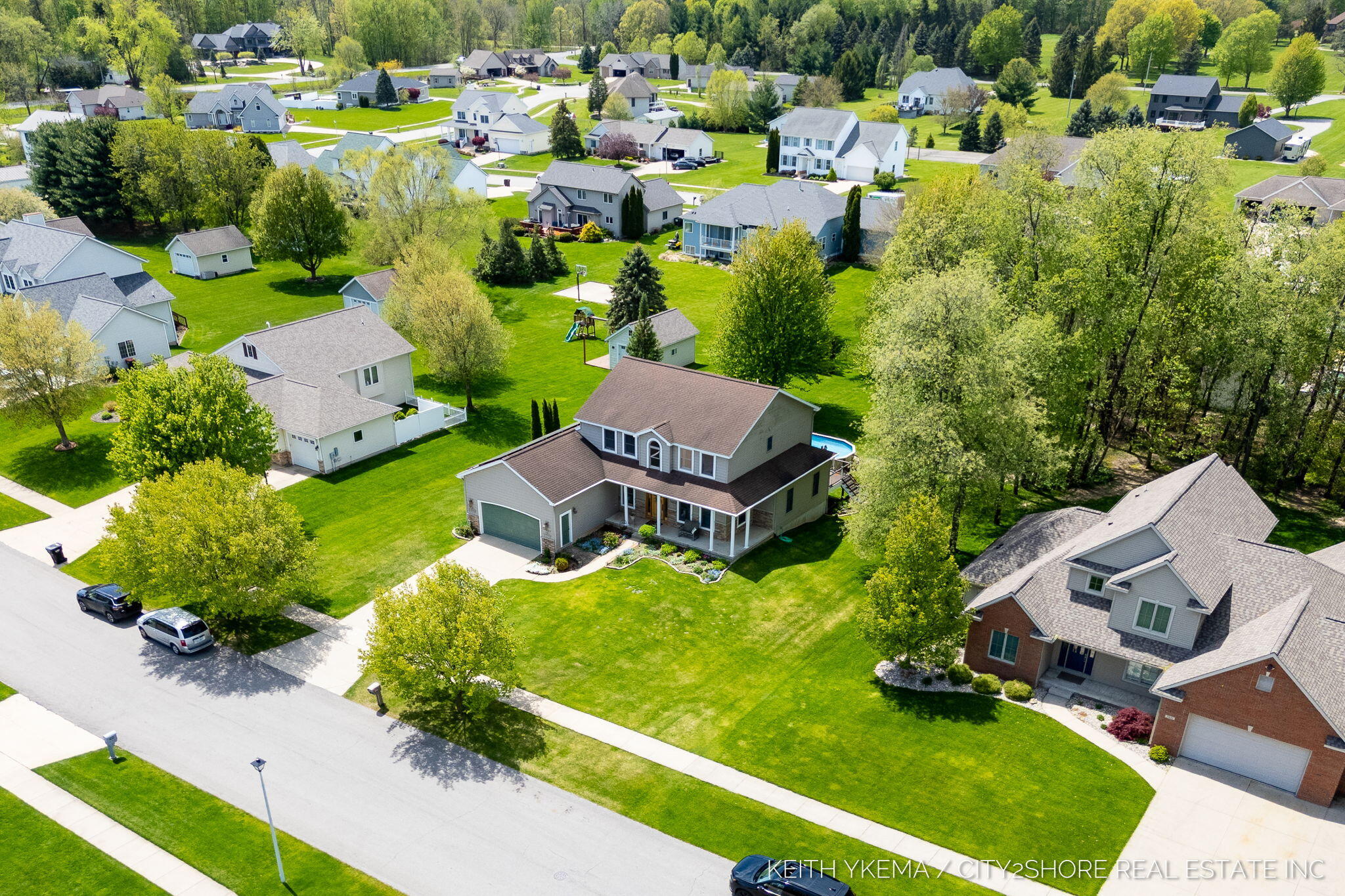 7453 Southwood SW Byron Center MI 49315