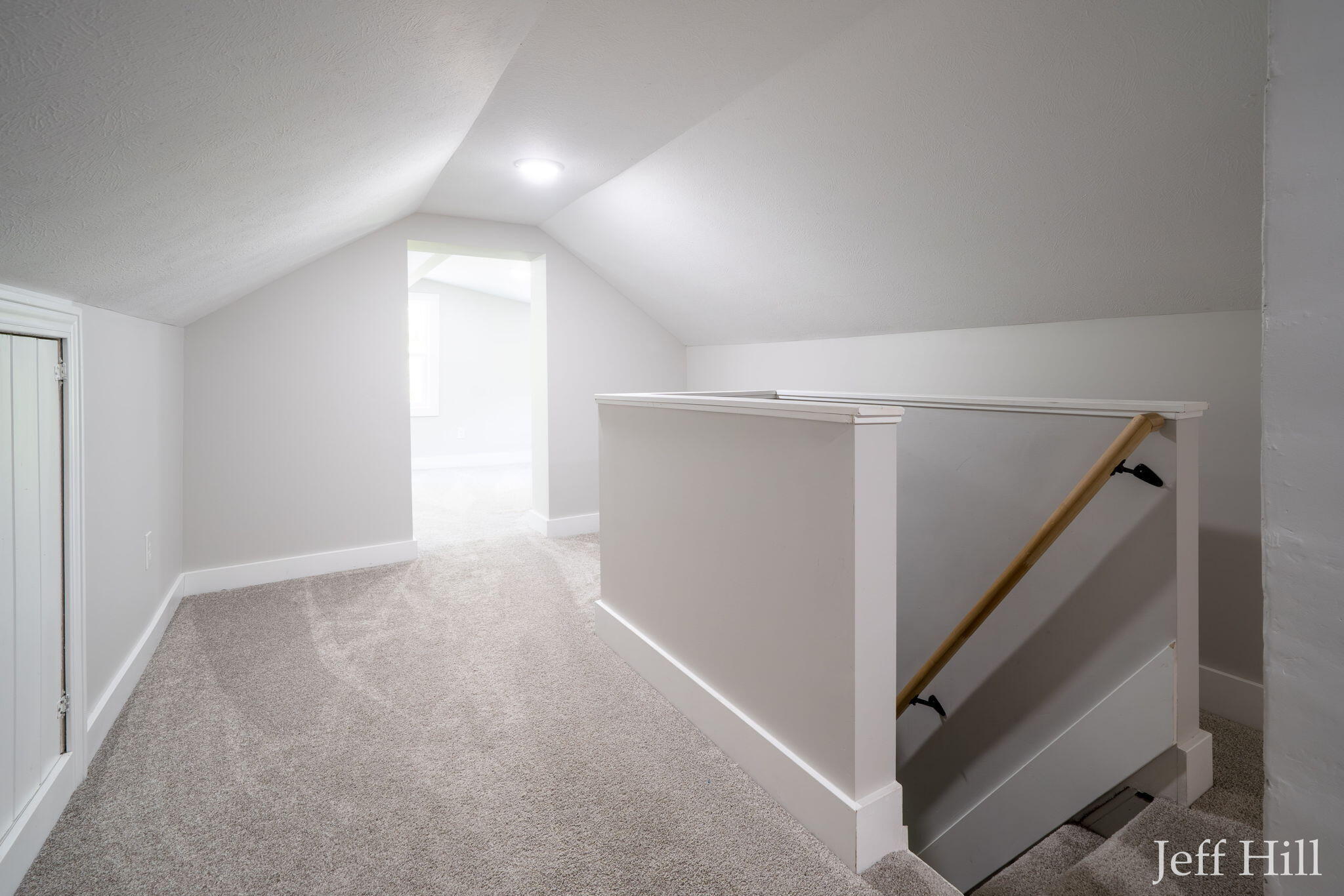 3637 Colonial Avenue NE Grand Rapids MI 49525