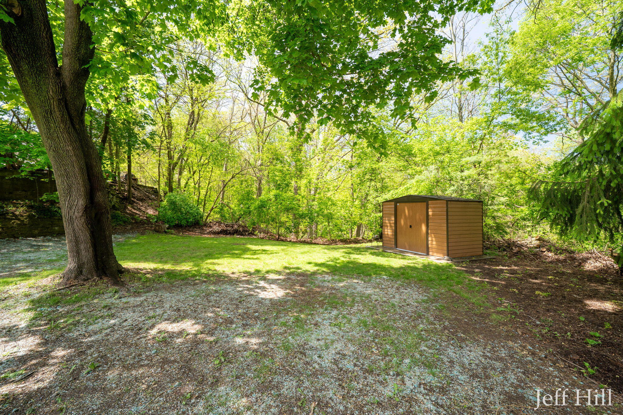 3637 Colonial Avenue NE Grand Rapids MI 49525